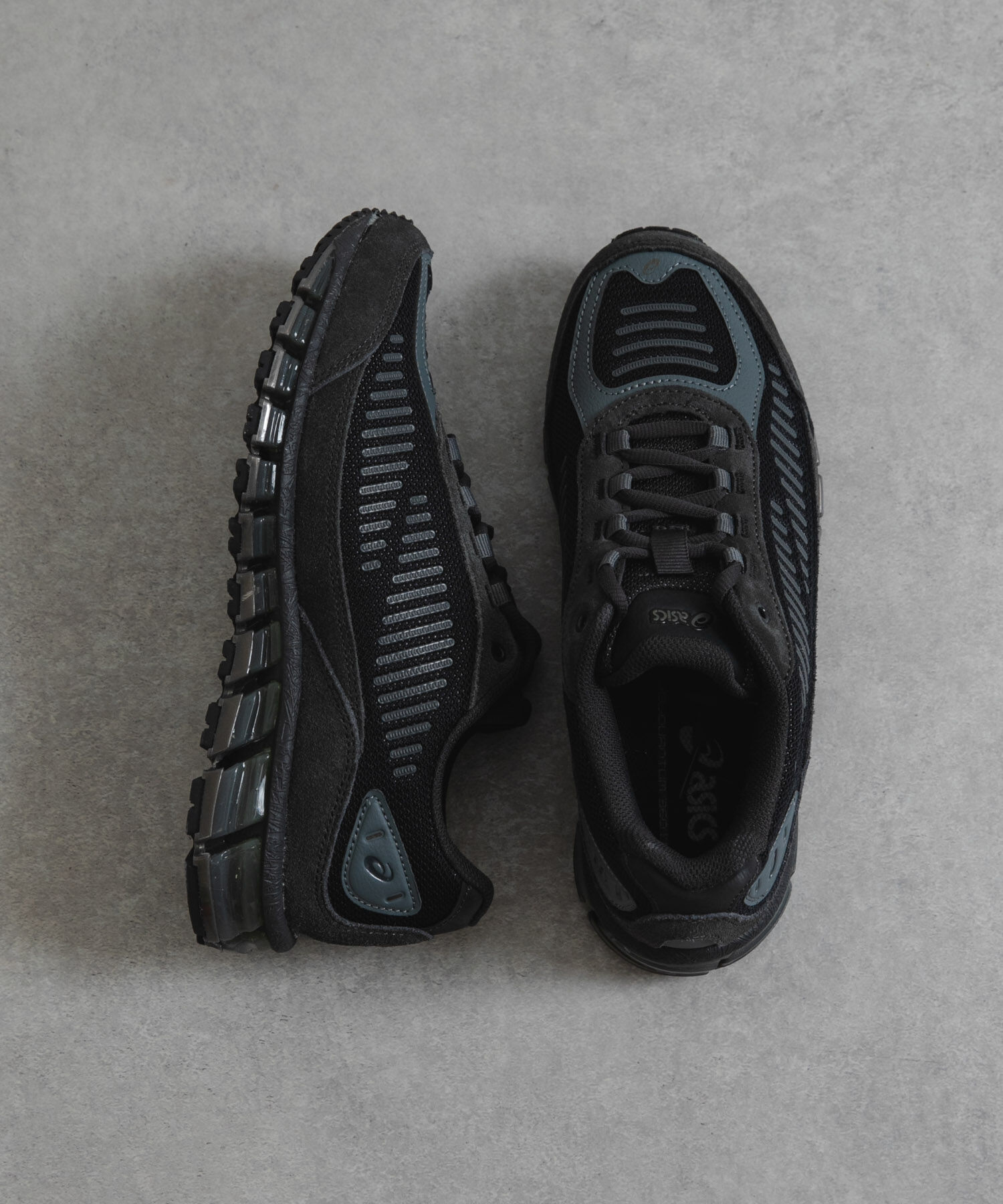 URBAN RESEARCH「ASICS　GEL-QUANTUM 360 l AMP」|スニーカー|