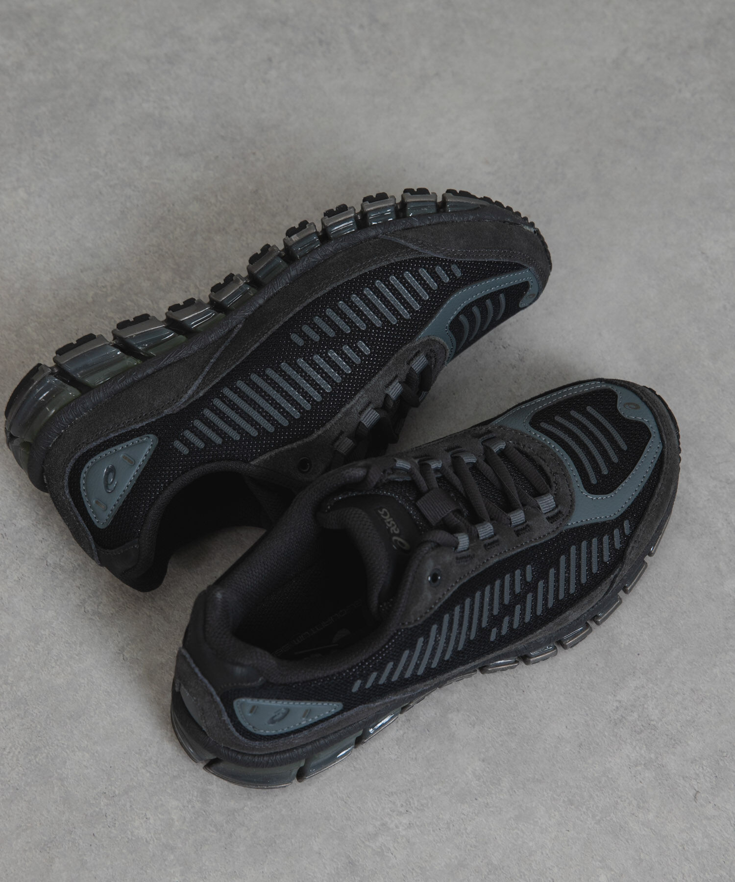 URBAN RESEARCH「ASICS　GEL-QUANTUM 360 l AMP」|スニーカー|
