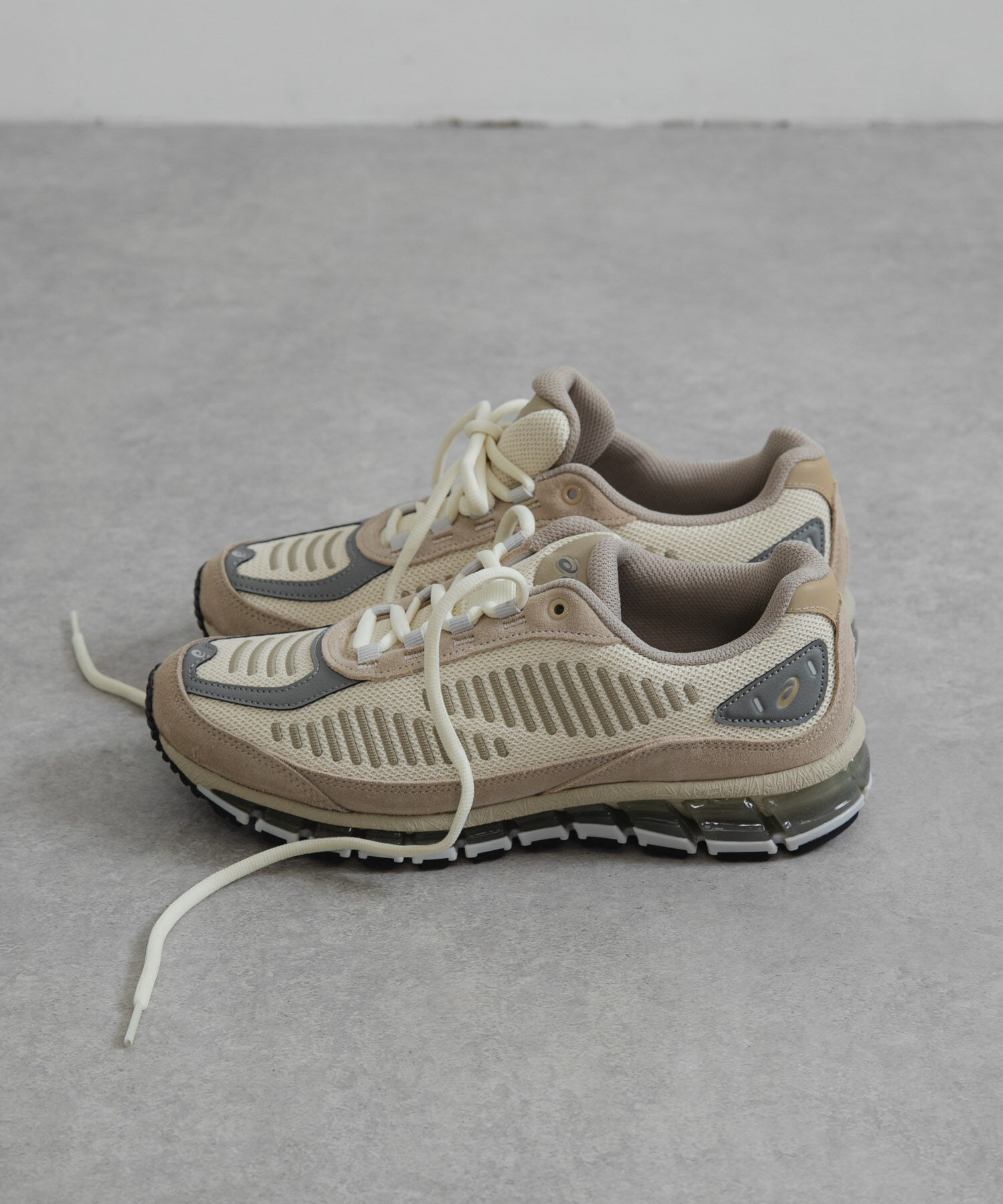 URBAN RESEARCH「ASICS　GEL-QUANTUM 360 l AMP」|スニーカー|