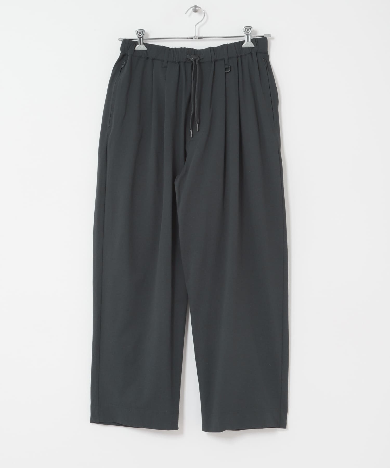 URBAN RESEARCH「Wide Dad　BREEZY TECH EASY PANTS」|その他|