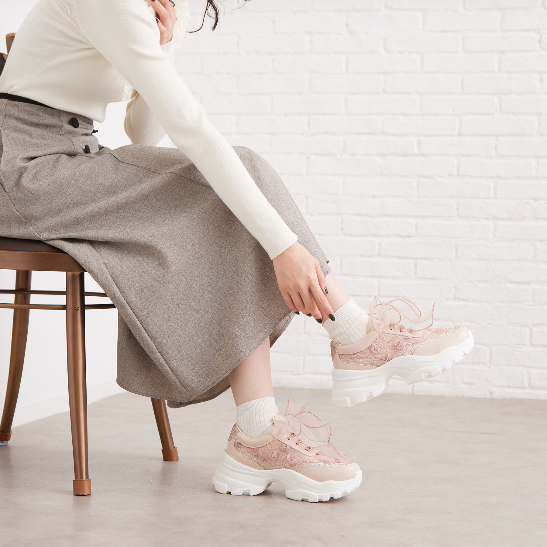 ESPERANZA「【ゴム紐仕様】シフォンリボン付きジュエルマカロニスニーカー」|スニーカー|