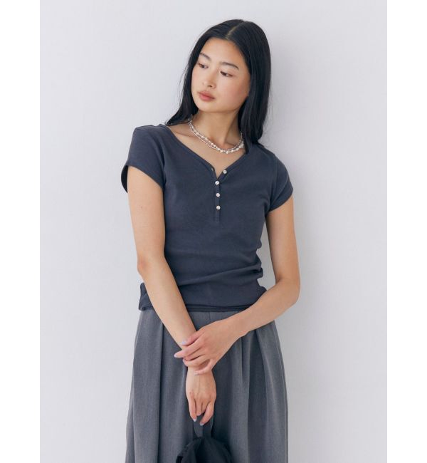 Ungrid「ヘンリーハーフスリーブTee」|Tシャツ・カットソー|