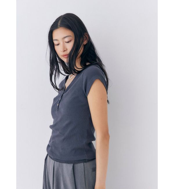 Ungrid「ヘンリーハーフスリーブTee」|Tシャツ・カットソー|
