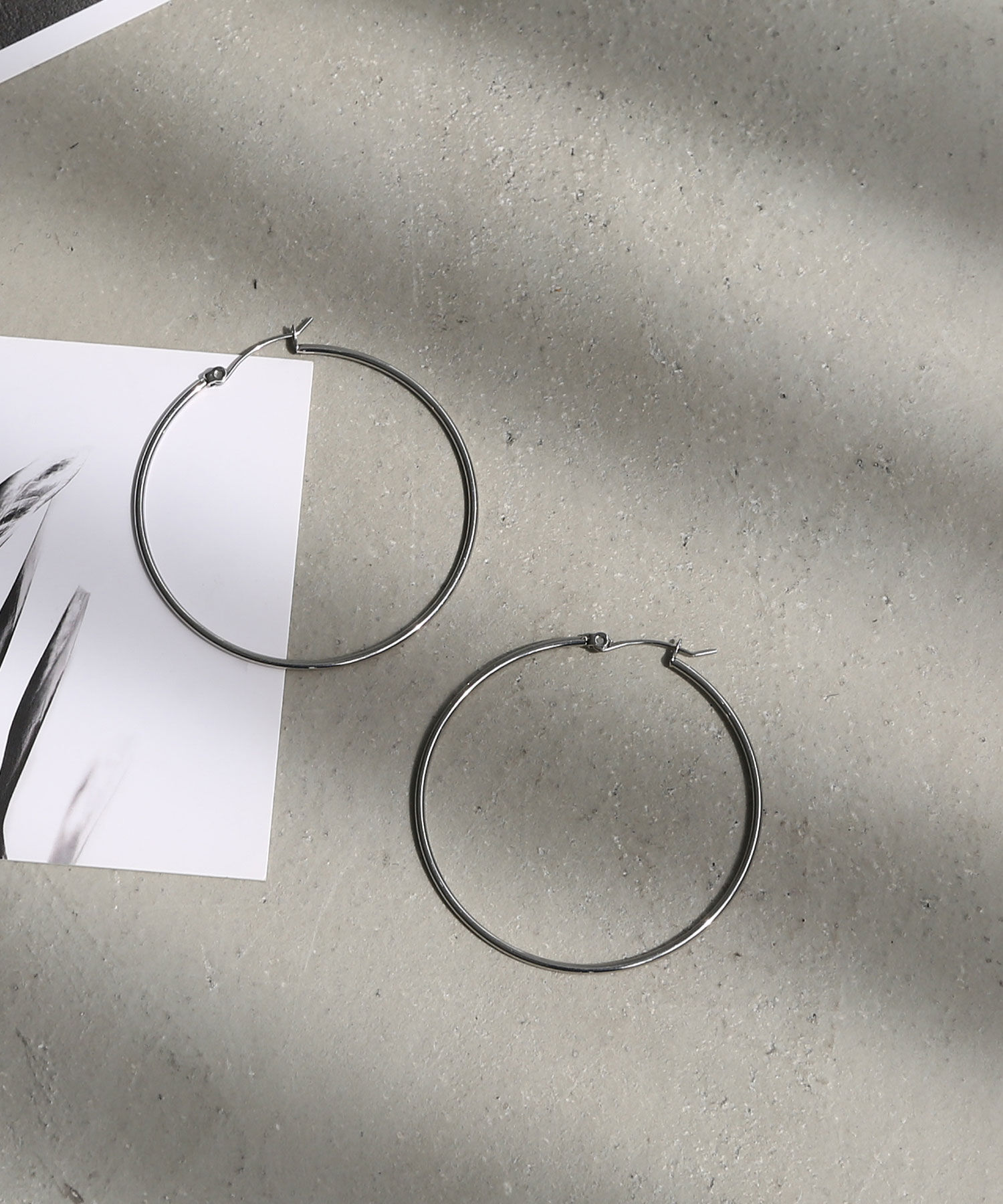  「[stainless]50mmスリムフープピアス〈金属アレルギー対応〉」|ピアス|シルバー