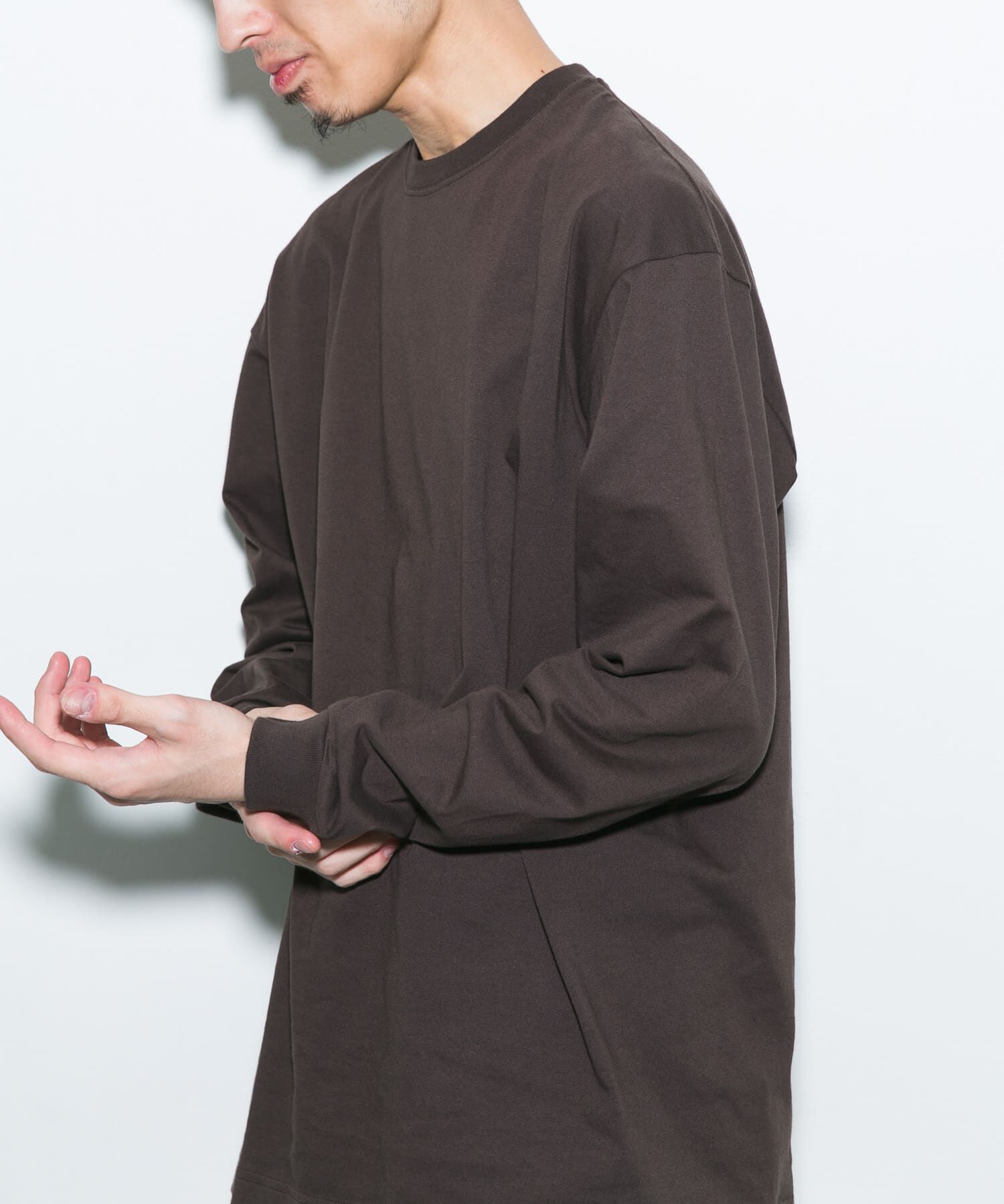 URBAN RESEARCH DOORS「『別注』Hanes&times;DOORS　BEEFY-T-SHIRTS FIT LONG-SLEEVE」|Tシャツ・カットソー|