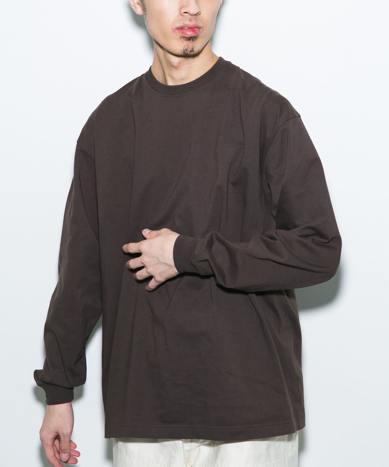 URBAN RESEARCH DOORS「『別注』Hanes&times;DOORS　BEEFY-T-SHIRTS FIT LONG-SLEEVE」|Tシャツ・カットソー|
