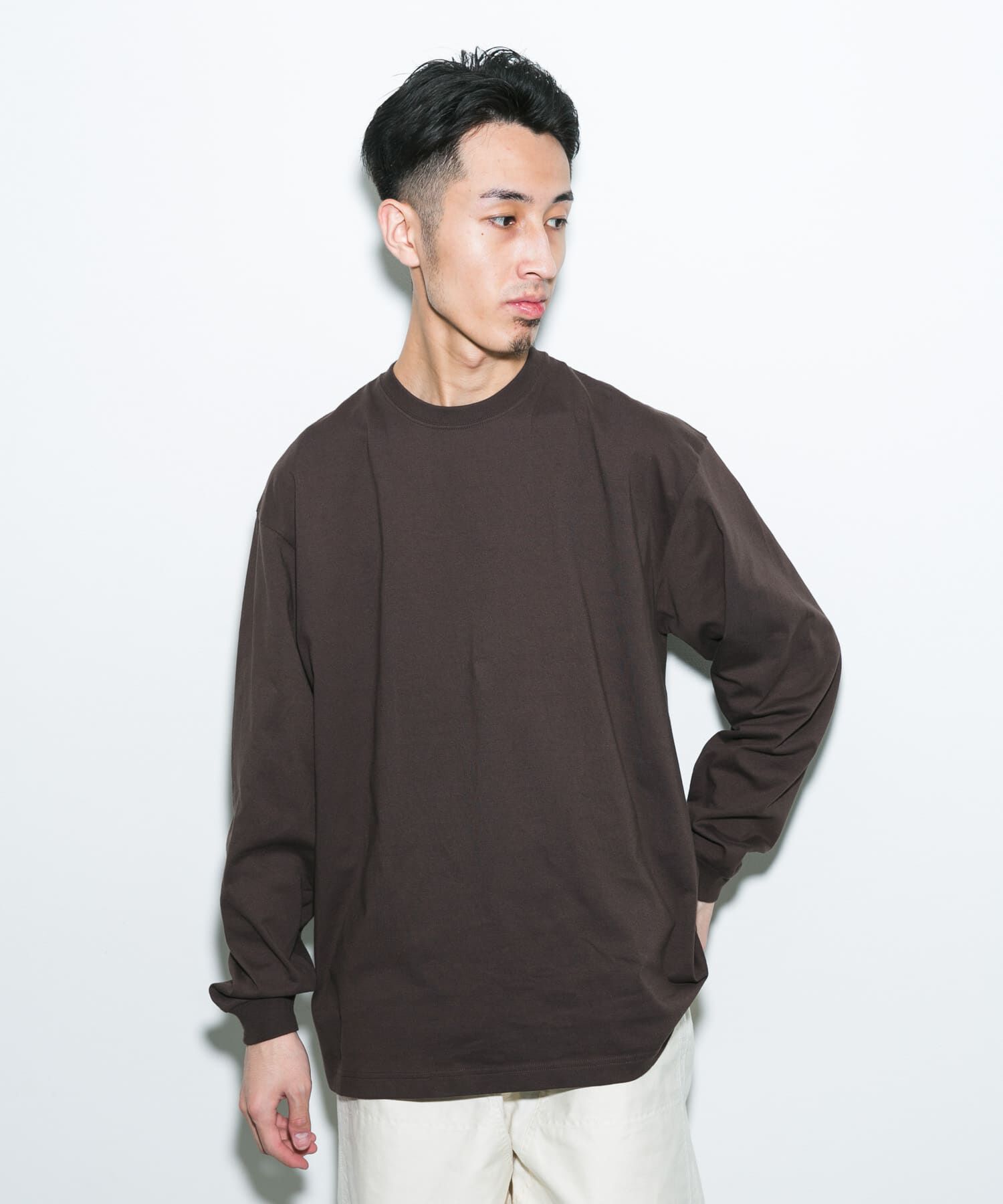URBAN RESEARCH DOORS「『別注』Hanes&times;DOORS　BEEFY-T-SHIRTS FIT LONG-SLEEVE」|Tシャツ・カットソー|