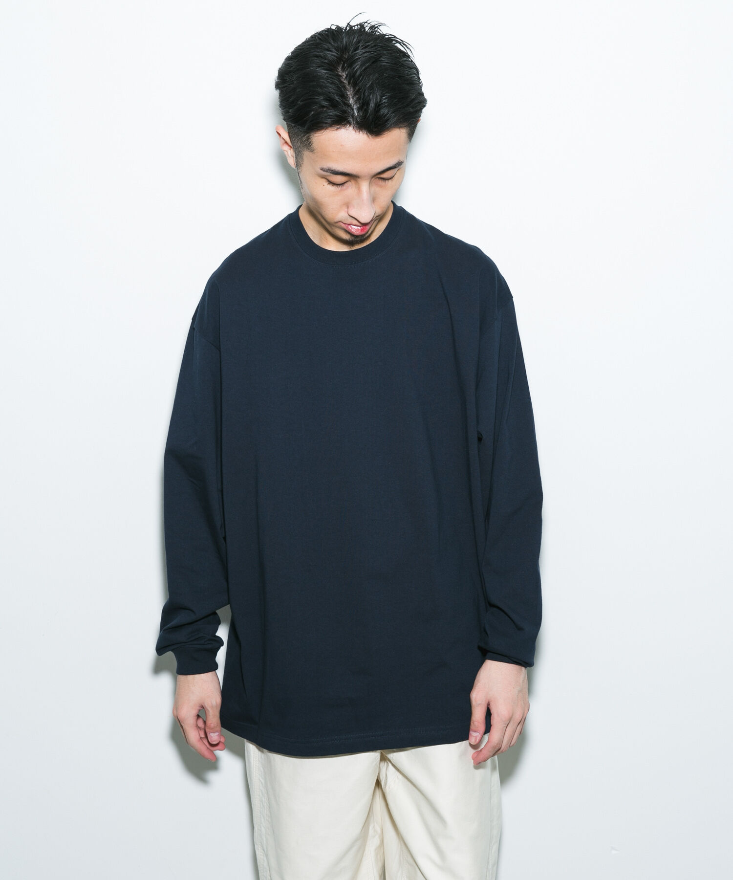 URBAN RESEARCH DOORS「『別注』Hanes&times;DOORS　BEEFY-T-SHIRTS FIT LONG-SLEEVE」|Tシャツ・カットソー|