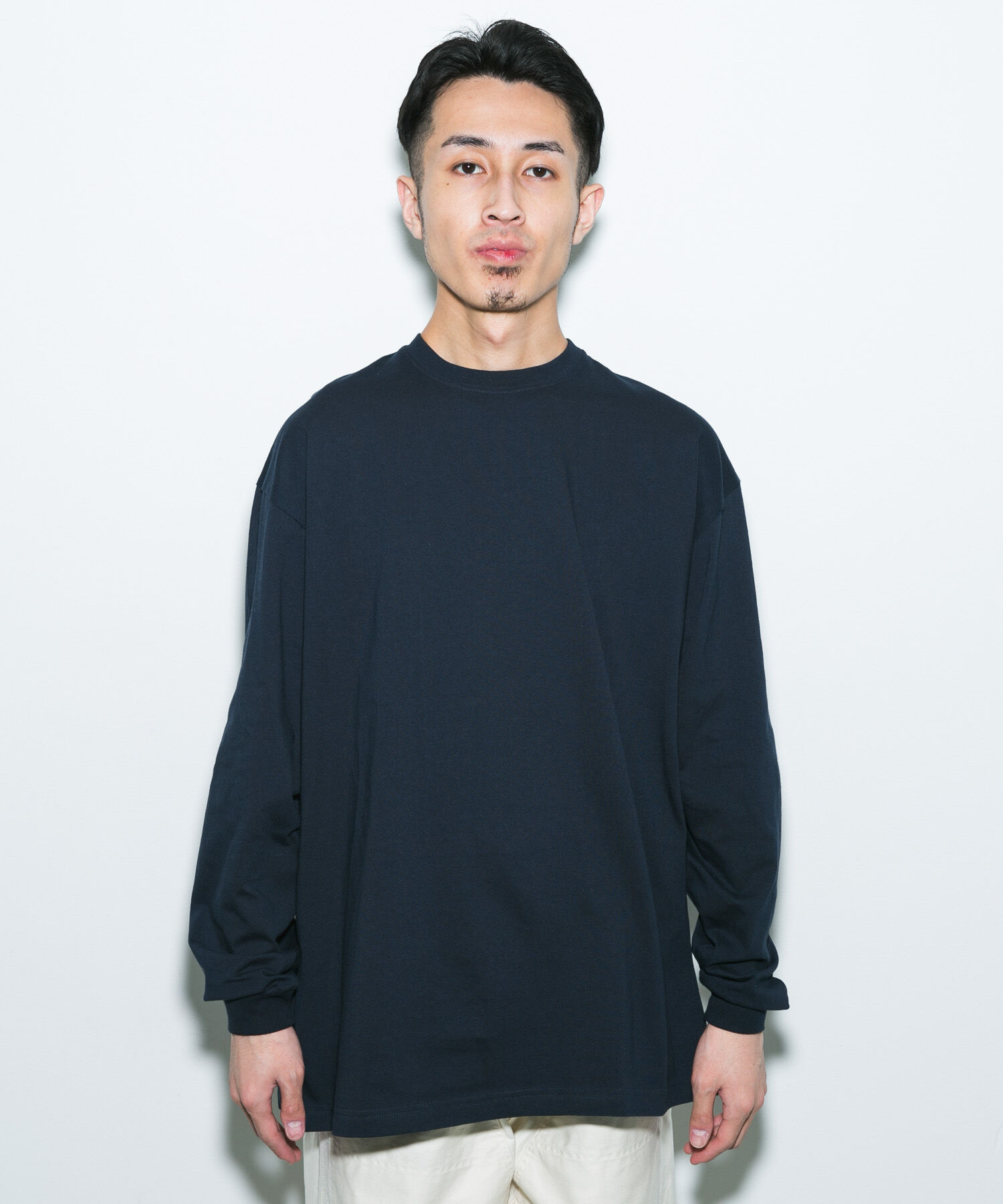 URBAN RESEARCH DOORS「『別注』Hanes&times;DOORS　BEEFY-T-SHIRTS FIT LONG-SLEEVE」|Tシャツ・カットソー|