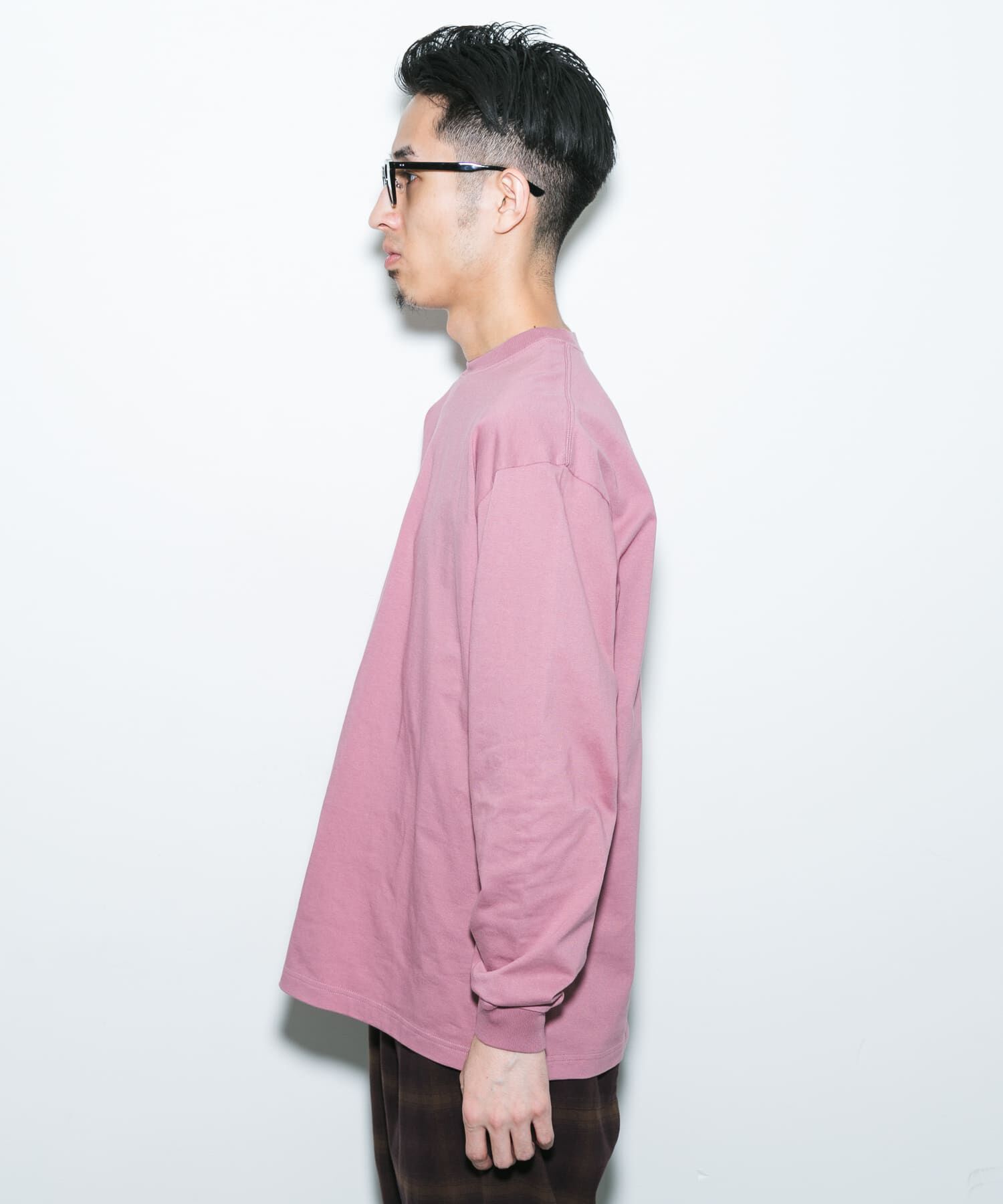 URBAN RESEARCH DOORS「『別注』Hanes&times;DOORS　BEEFY-T-SHIRTS FIT LONG-SLEEVE」|Tシャツ・カットソー|