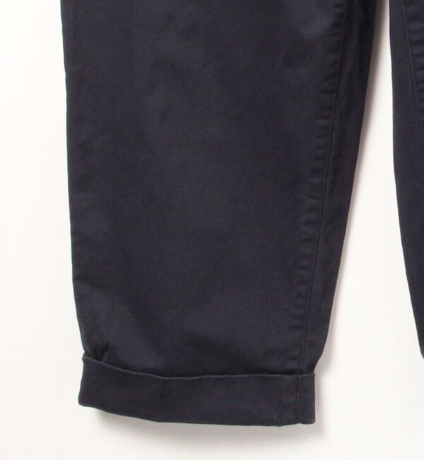 BEAMS PLUS「BEAMS PLUS｜2 Pleats Tapered Twill｜メンズ  チノパン｜オールシーズン」|チノ|