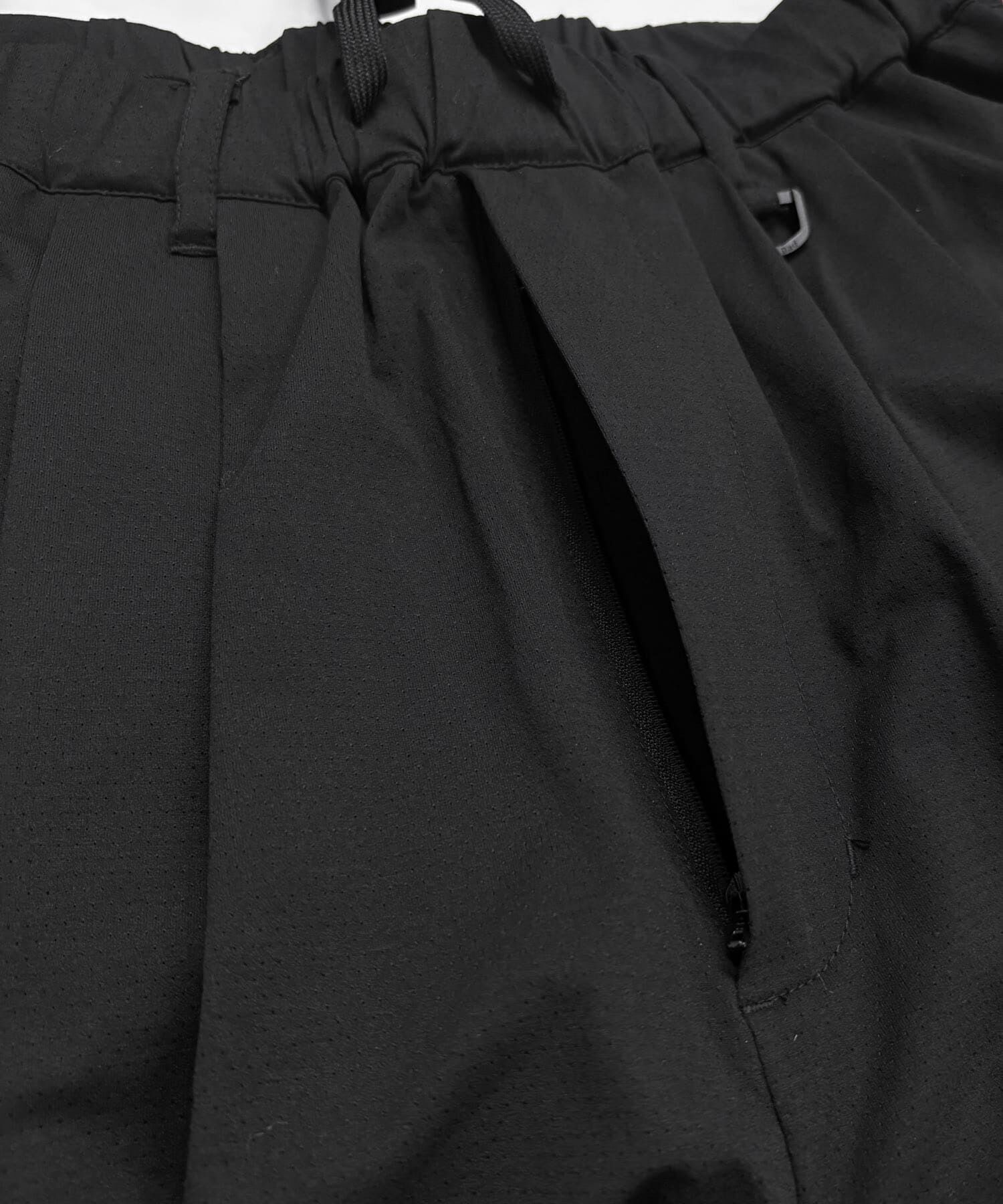 URBAN RESEARCH「Wide Dad　BREEZY TECH EASY PANTS」|その他|