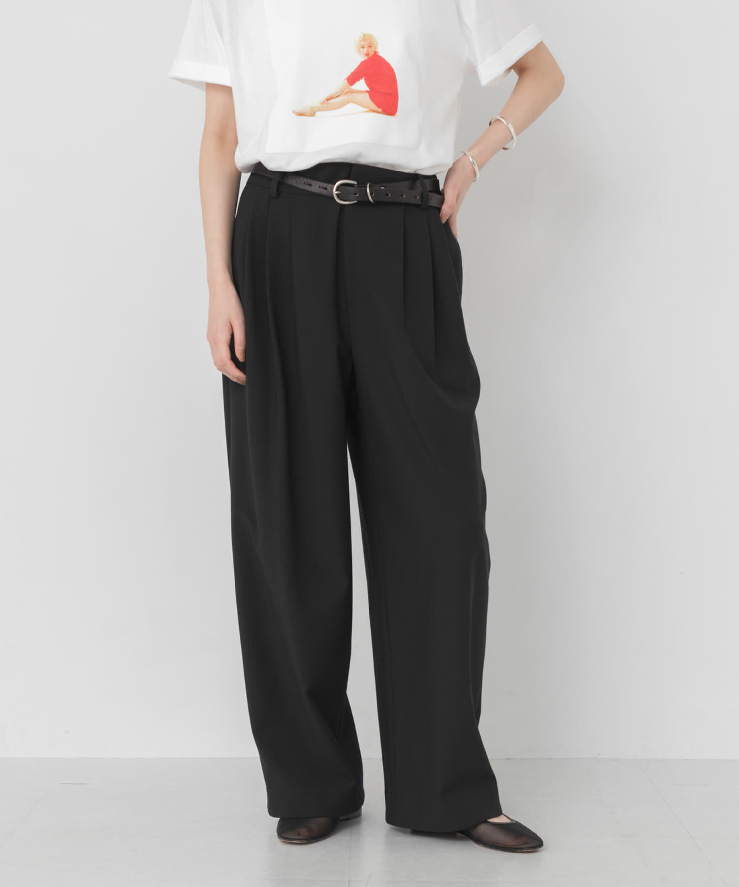 URBAN RESEARCH「『4サイズ展開』スリータックワイドパンツ」|その他|