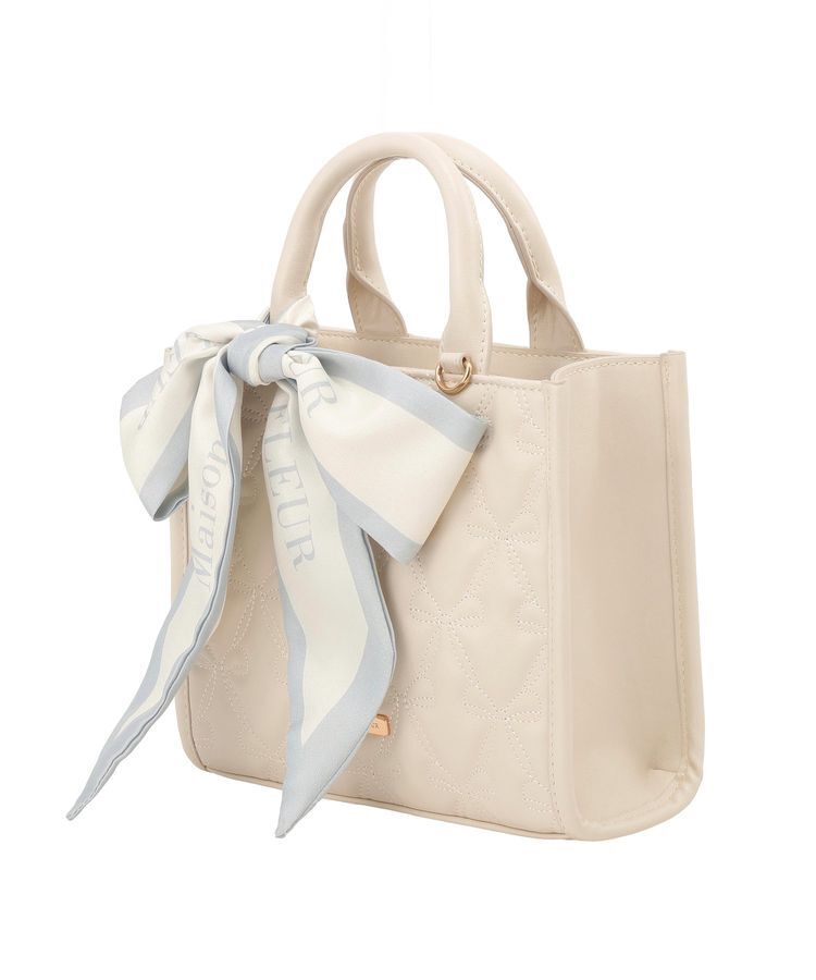 Maison de FLEUR「スカーフ付きリボンキルティング2Wayスクエアトート」|ハンドバッグ|