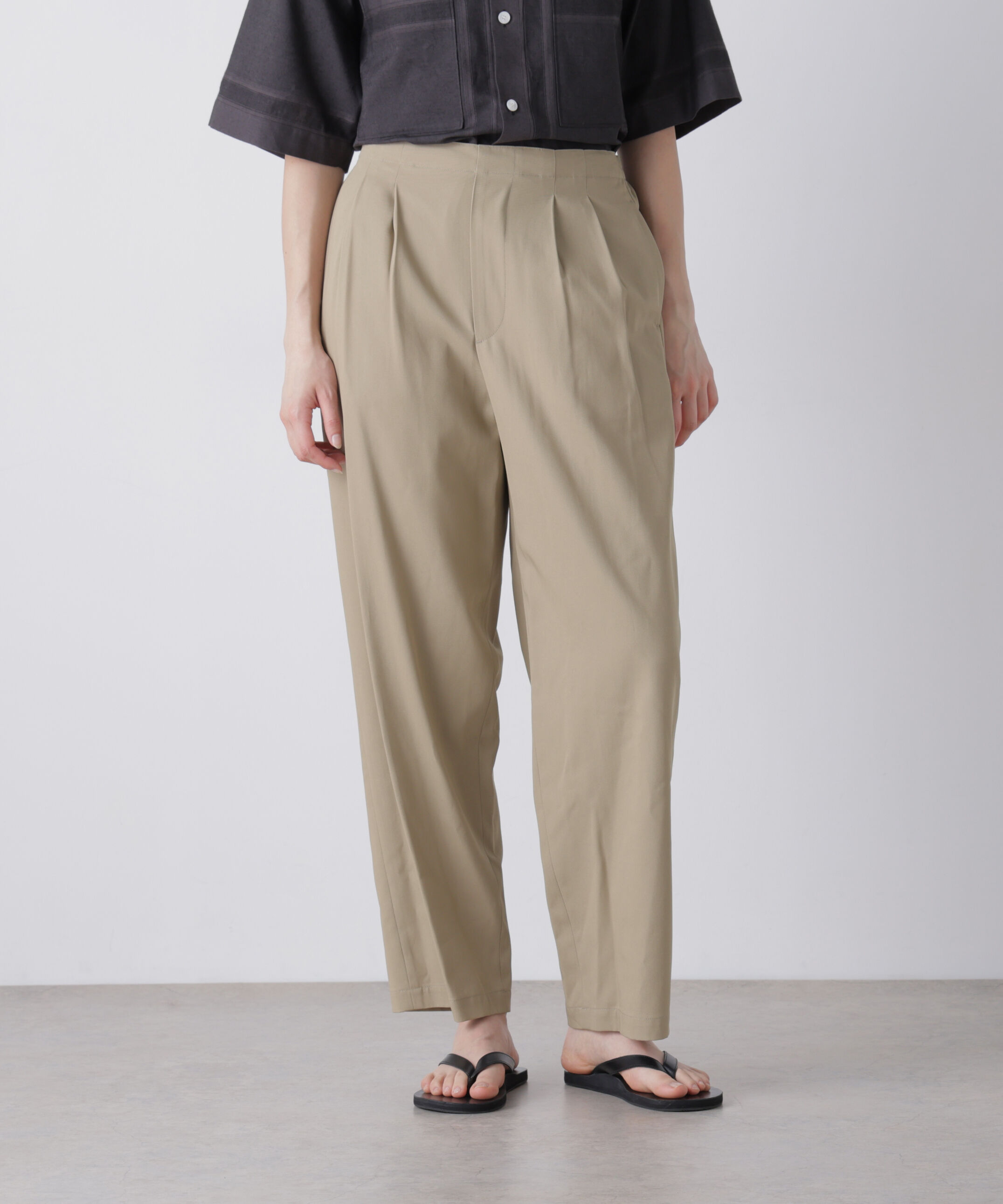 YLEVE 「YLEVE / HIGH TWISTED COTTON GABA EASY TROUSERS WOEMN」|その他|