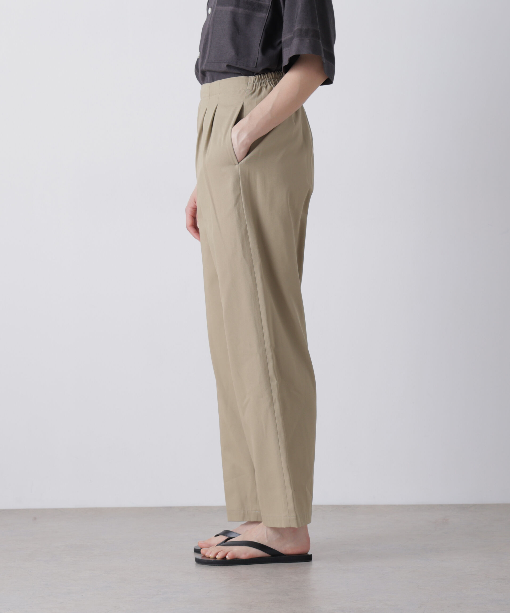 YLEVE 「YLEVE / HIGH TWISTED COTTON GABA EASY TROUSERS WOEMN」|その他|