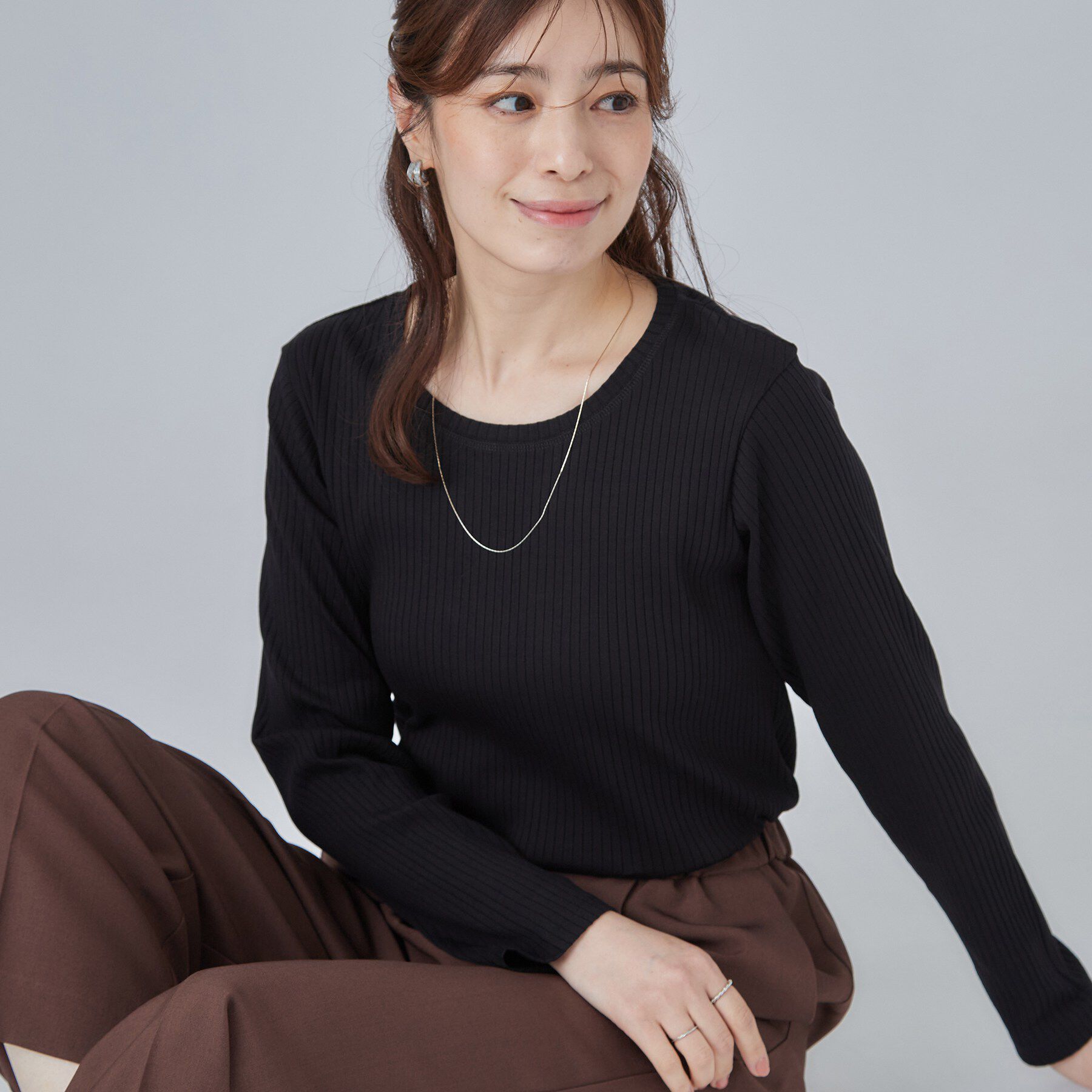 SHOO･LA･RUE「【S-LL】シンプルだから使いやすい すっきり見えの長袖トップス」|Tシャツ・カットソー|ブラック(019)