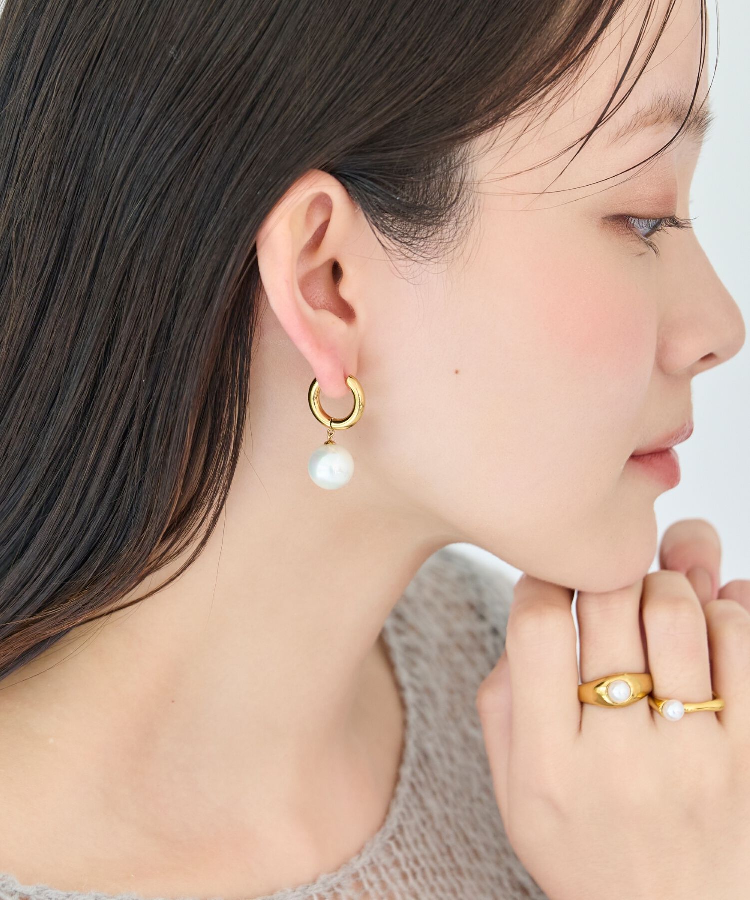 Phoebe「【金属アレルギー対応】カルチャードパールフープピアス/ステンレス/大ぶり/存在感◎/主役級」|ピアス|