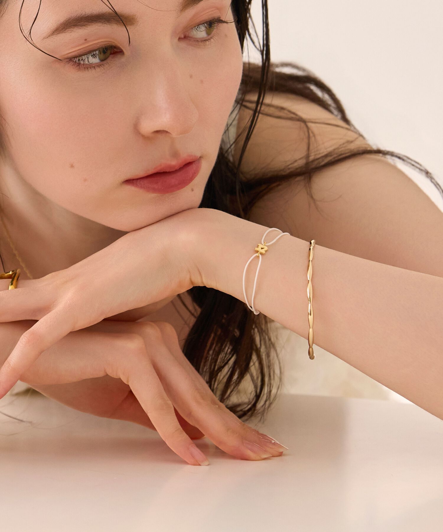 Phoebe「【金属アレルギー対応】バブルニュアンスバングル　ゴールド/ニッケルフリー」|ブレスレット・バングル|