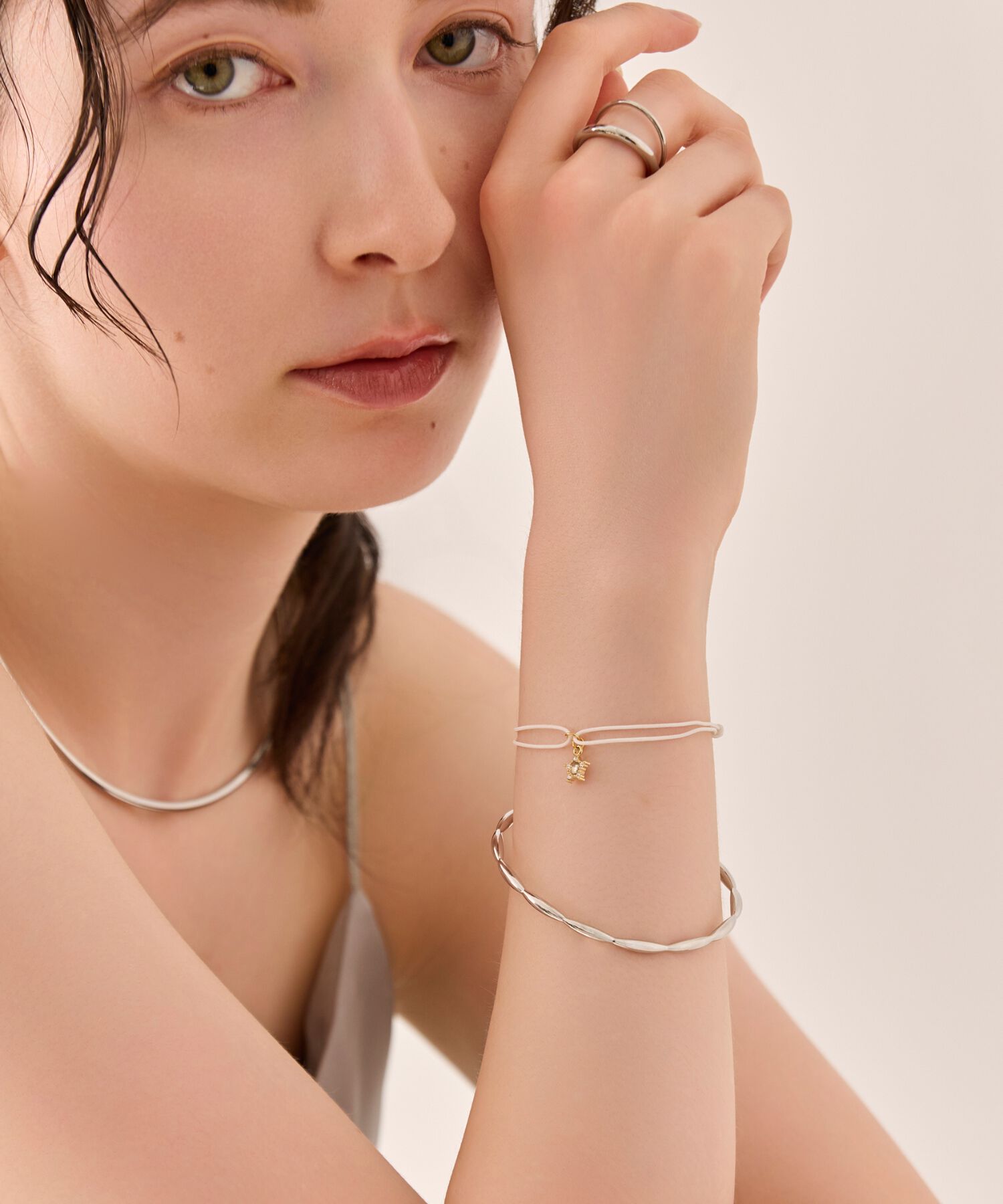 Phoebe「【金属アレルギー対応】バブルニュアンスバングル　シルバー/ニッケルフリー」|ブレスレット・バングル|