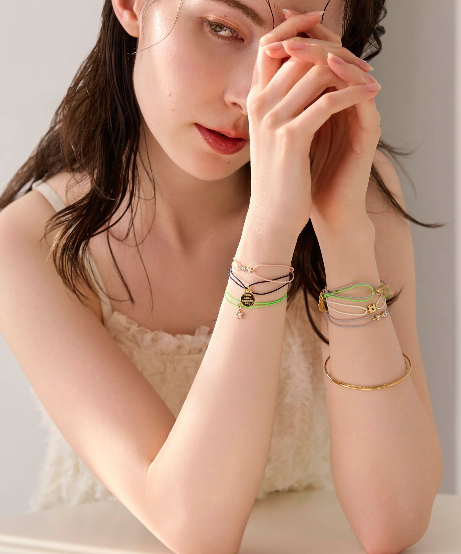 Phoebe「【金属アレルギー対応】リッチフローバングル　ゴールド/ニッケルフリー」|ブレスレット・バングル|