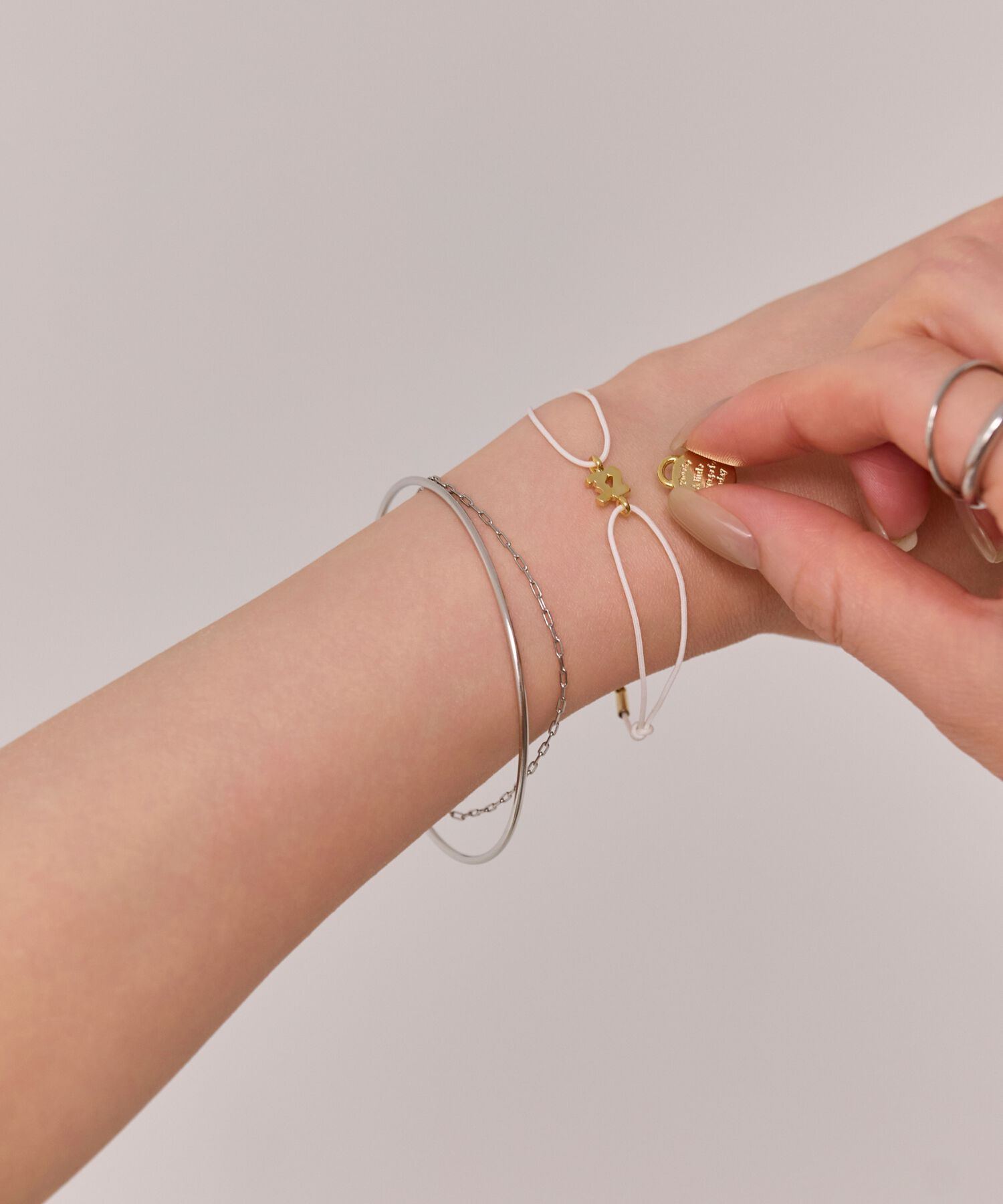 Phoebe「【金属アレルギー対応】リッチフローバングル　シルバー/ニッケルフリー」|ブレスレット・バングル|