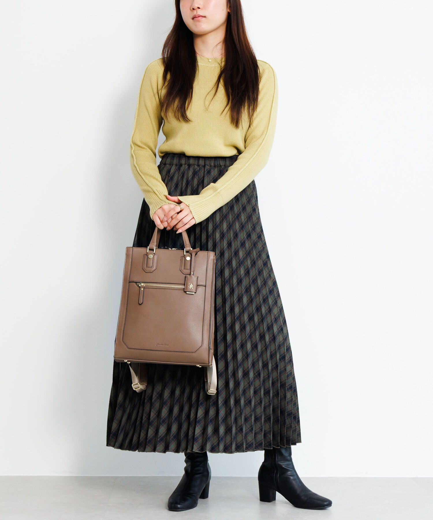 Jewelna Rose「リュックサック きれいめ スクエア Jewelna Rose アリゼ リュック A4サイズ 16301」|リュック|