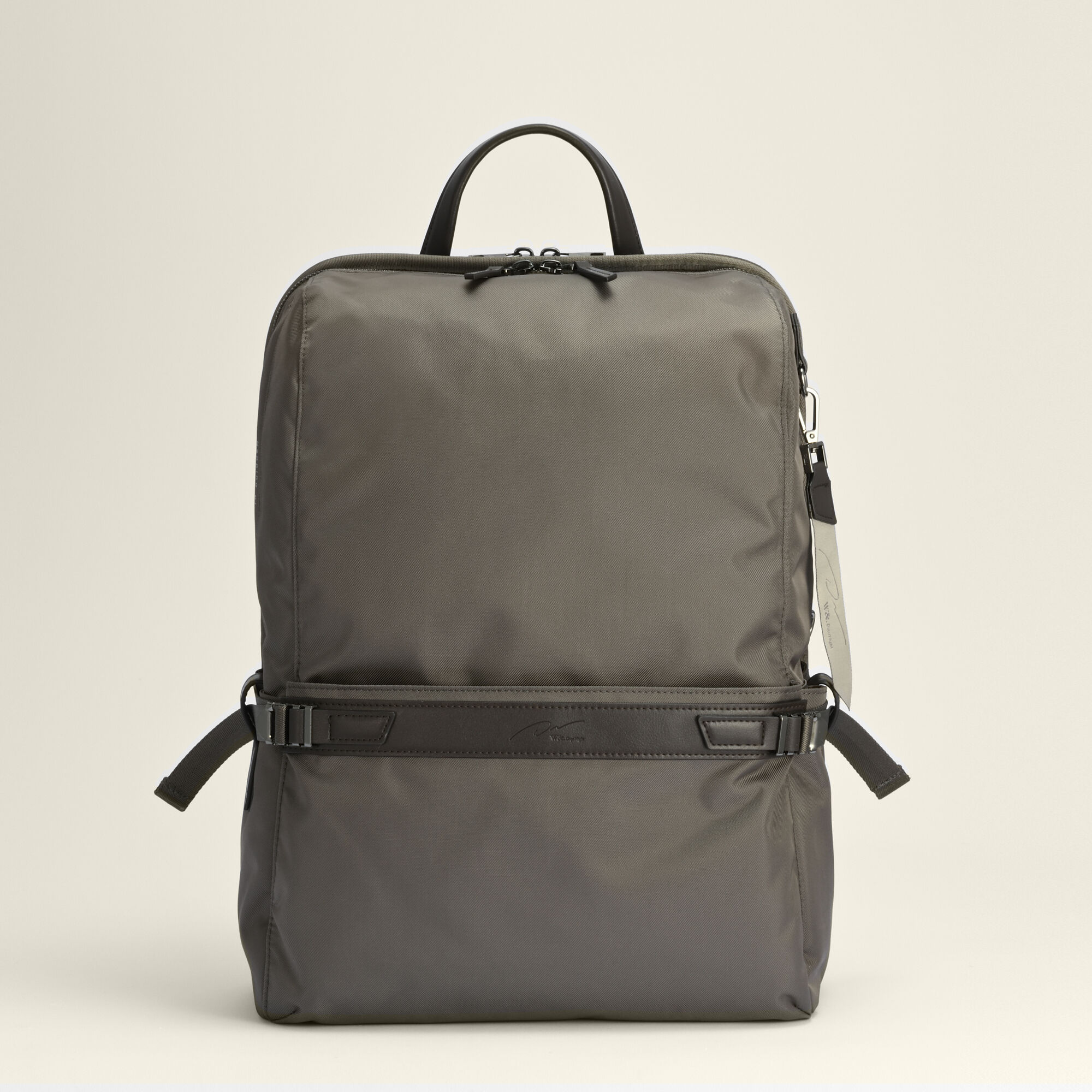W&.Day/Night「リュックサック ビジネス W&.Day/Night リッカ2 スクエアリュック B4サイズ 15.6インチPC収納 19153」|リュック|