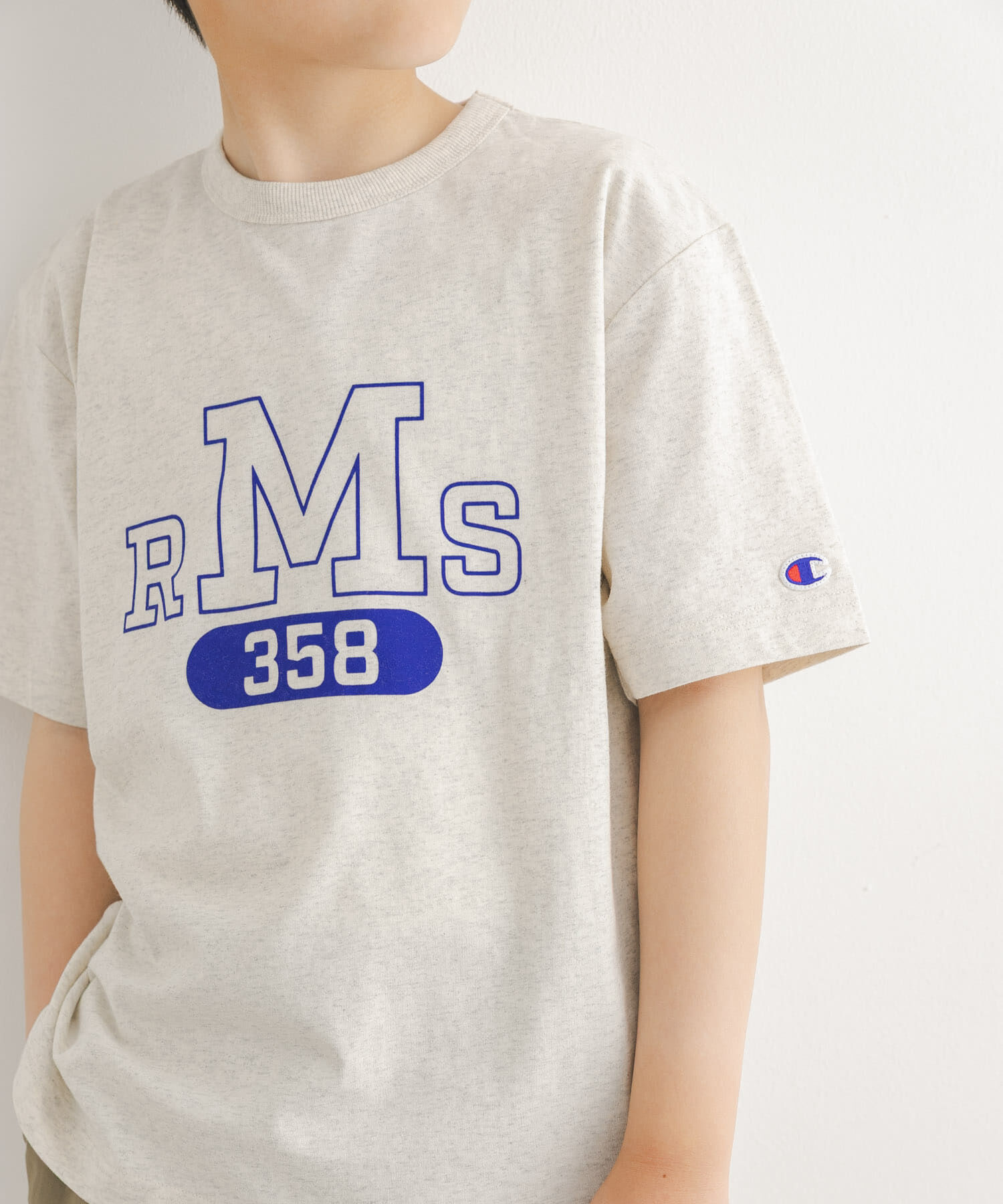 URBAN RESEARCH DOORS「『150サイズ』『別注』CHAMPION&times;DOORS　RMS Tシャツ(KIDS)」|その他|