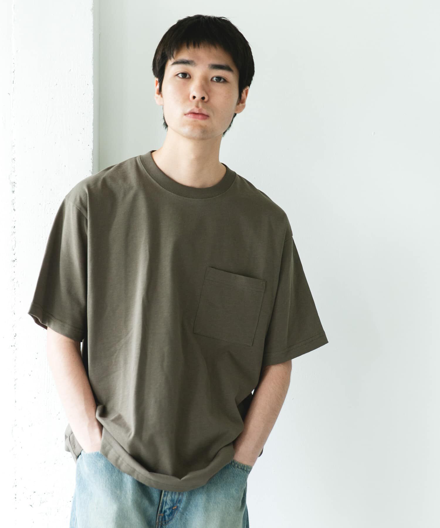 URBAN RESEARCH DOORS「SHAPE BACK クルーネック Tシャツ」|Tシャツ・カットソー|