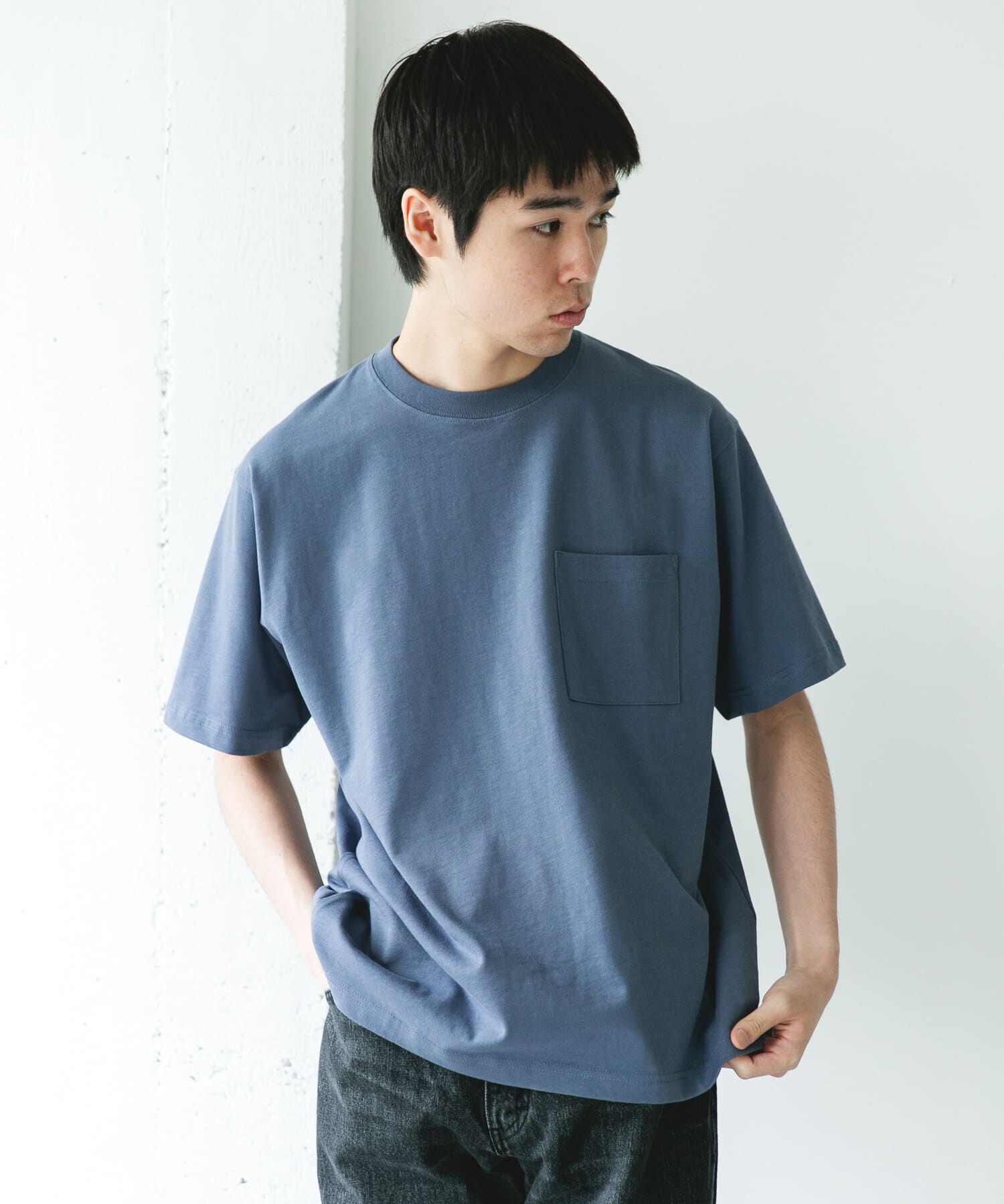 URBAN RESEARCH DOORS「SHAPE BACK クルーネック Tシャツ」|Tシャツ・カットソー|