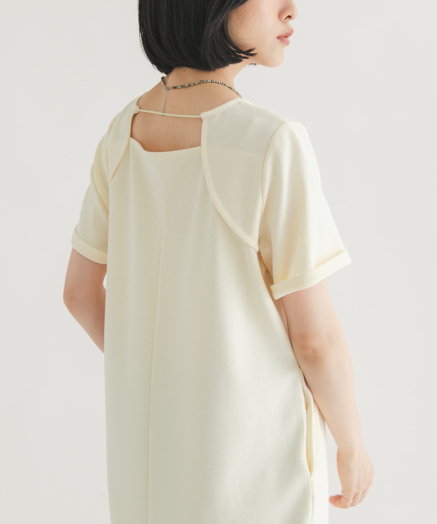  「バックデザインカットワンピース」|ワンピース|