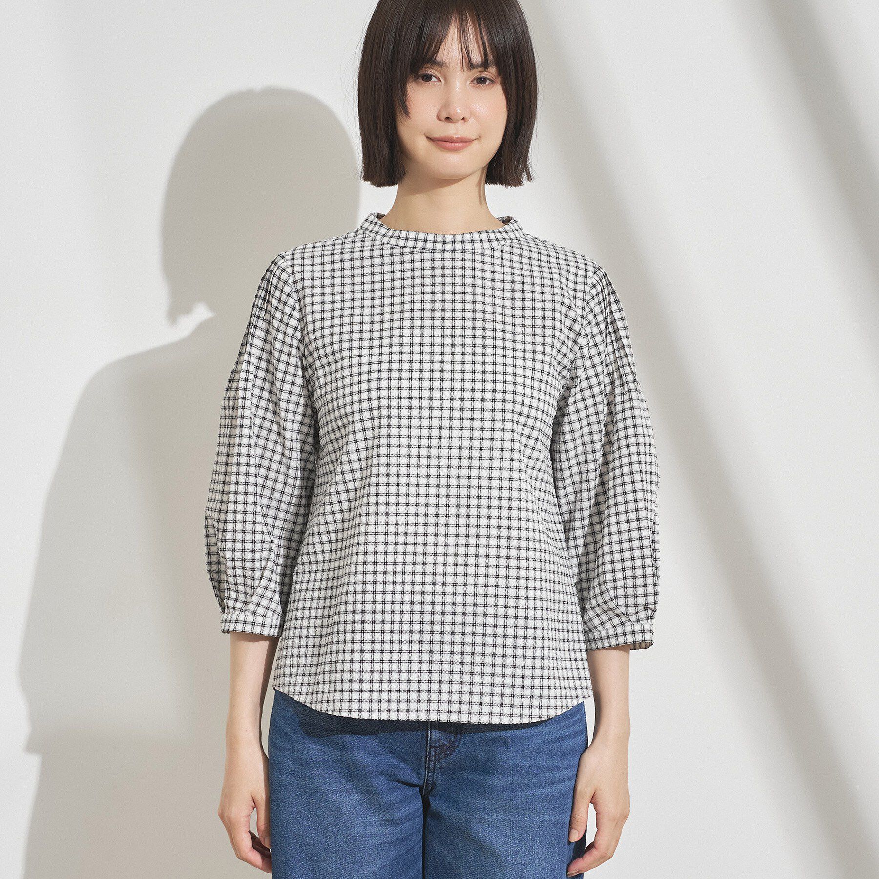 INDIVI「【UVケア／吸汗速乾】凹凸素材ミニスタンドトップス」|Tシャツ・カットソー|