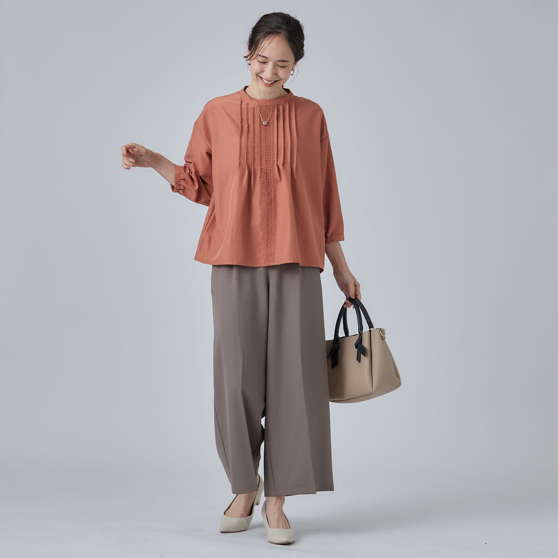 SHOO･LA･RUE「【S-LL/洗濯機可】1枚で華やかに フロントレース7分袖ブラウス」|シャツ・ブラウス|