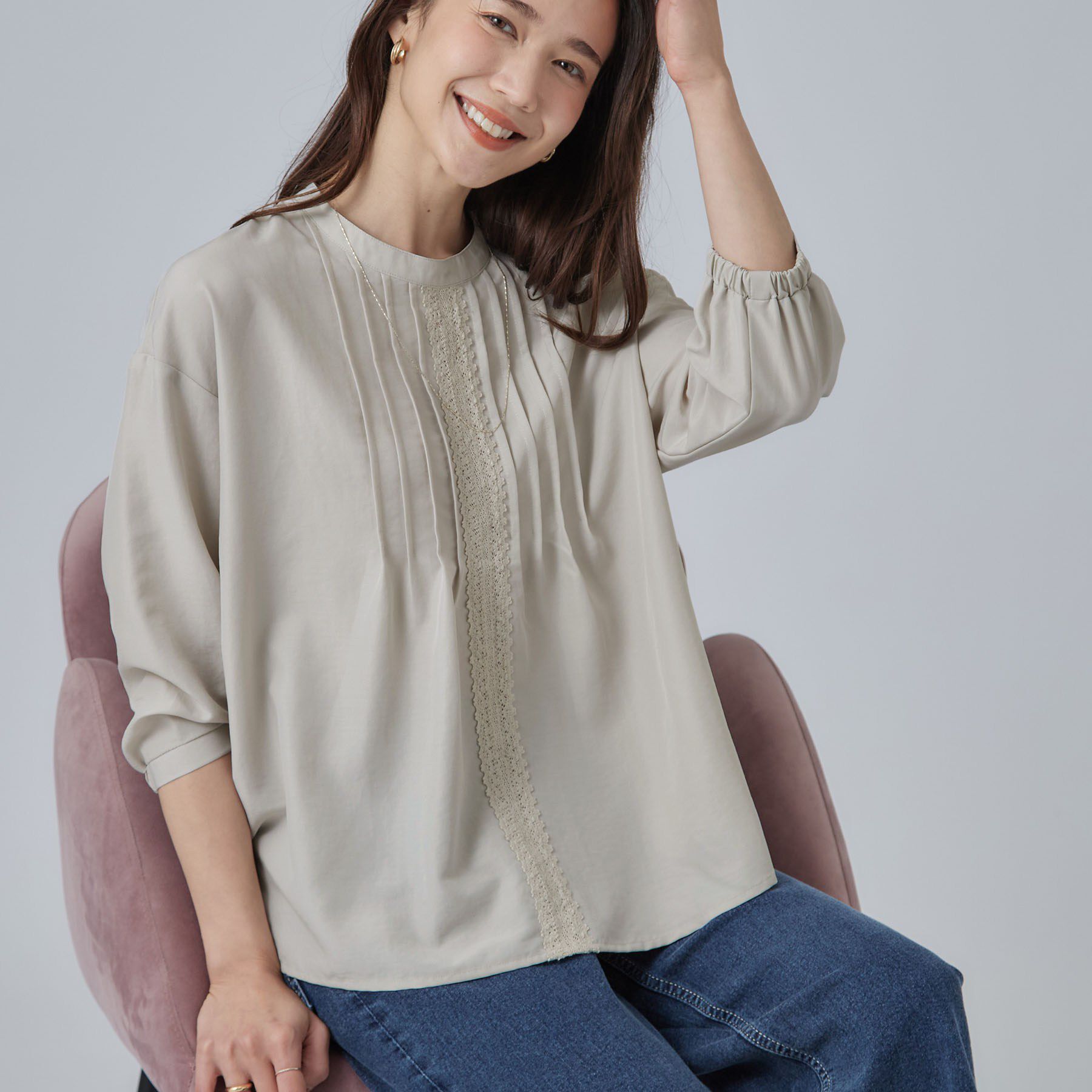 SHOO･LA･RUE「【S-LL/洗濯機可】1枚で華やかに フロントレース7分袖ブラウス」|シャツ・ブラウス|ライトベージュ(05