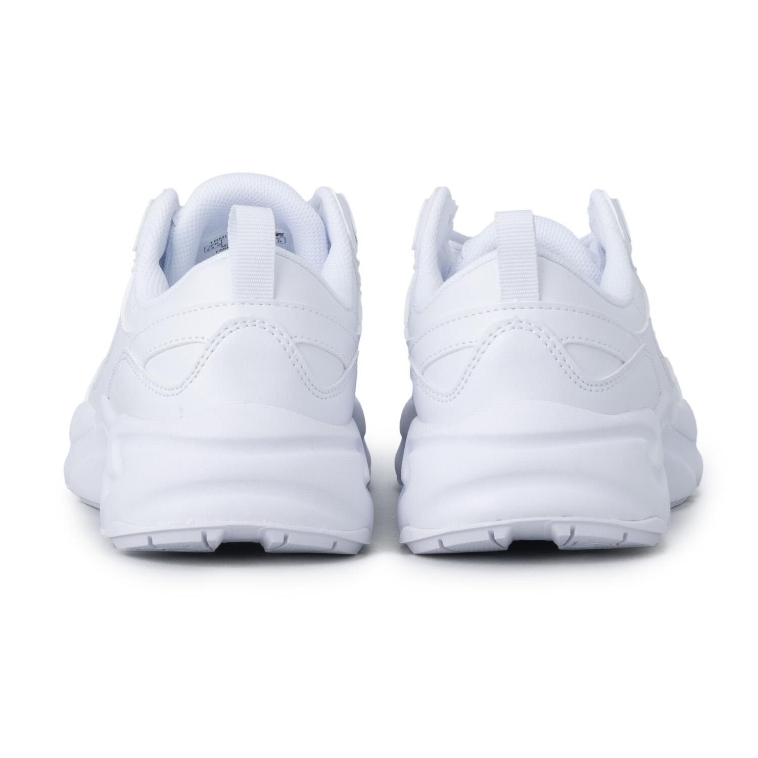 FILA「【FILA】RAY TRAINER v2 SCRIPT」|スニーカー|