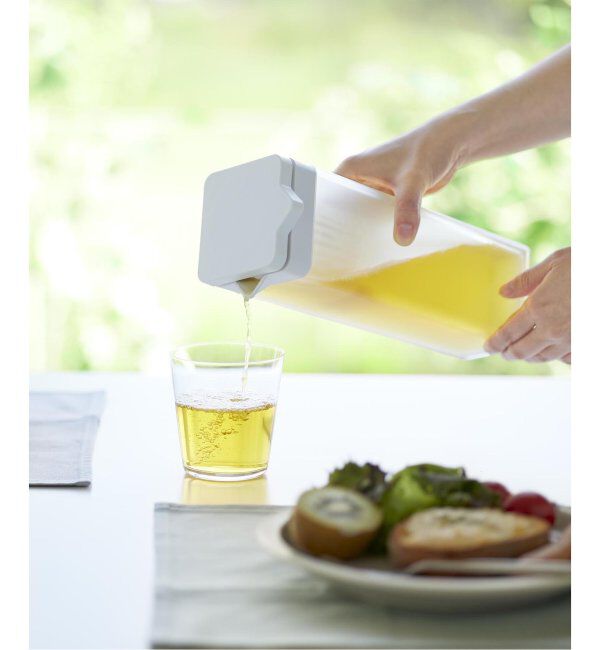 journal standard Furniture「《WEB限定予約》【tower/タワー】倒して置ける冷水筒 ティーバッグ入れ付き」|食器・キッチングッズ|