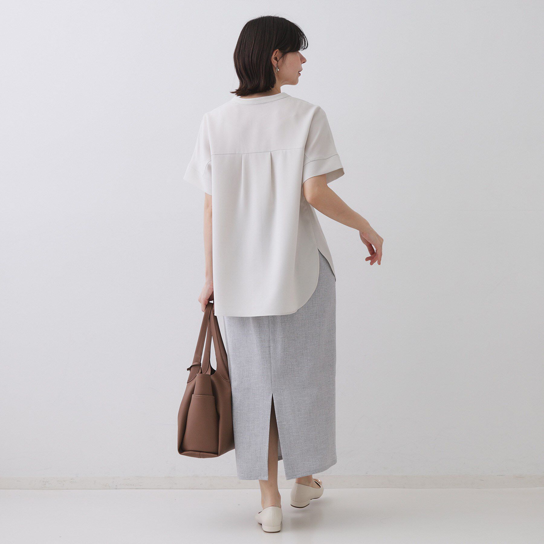OPAQUE.CLIP「《5色展開／SS-LLサイズ》スキッパー金ボタンブラウス／セットアップ対応【防シワ／ストレッチ／洗濯」|シャツ・ブラウス|