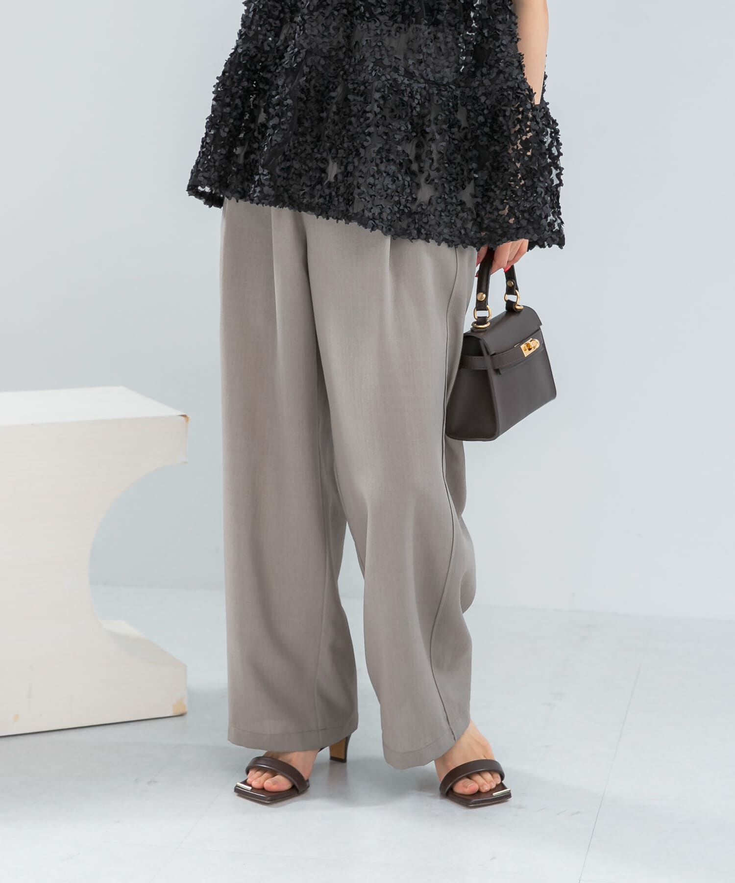 URBAN RESEARCH ROSSO「『UR TECH DRYLUXE』 イージードロストパンツ」|その他|モカ