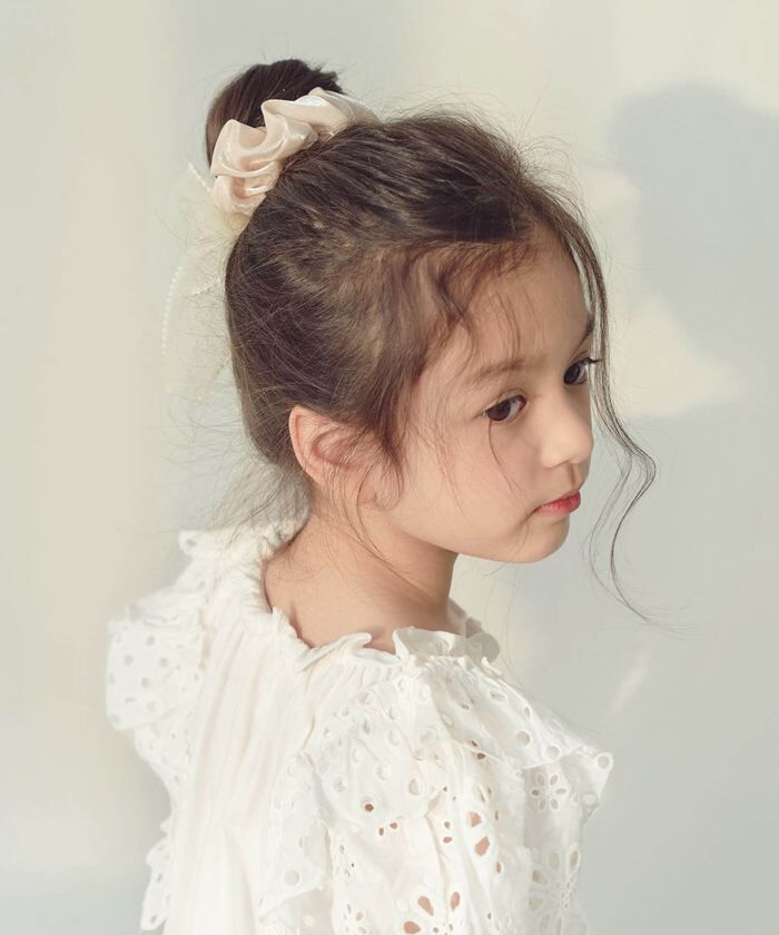 BACKYARD FAMILY「シュシュ 子供 リボン 大きめ パール 通販 ヘアゴム 髪飾り 子ども こども キッズ 女の子」|ヘアゴム・シュシュ|