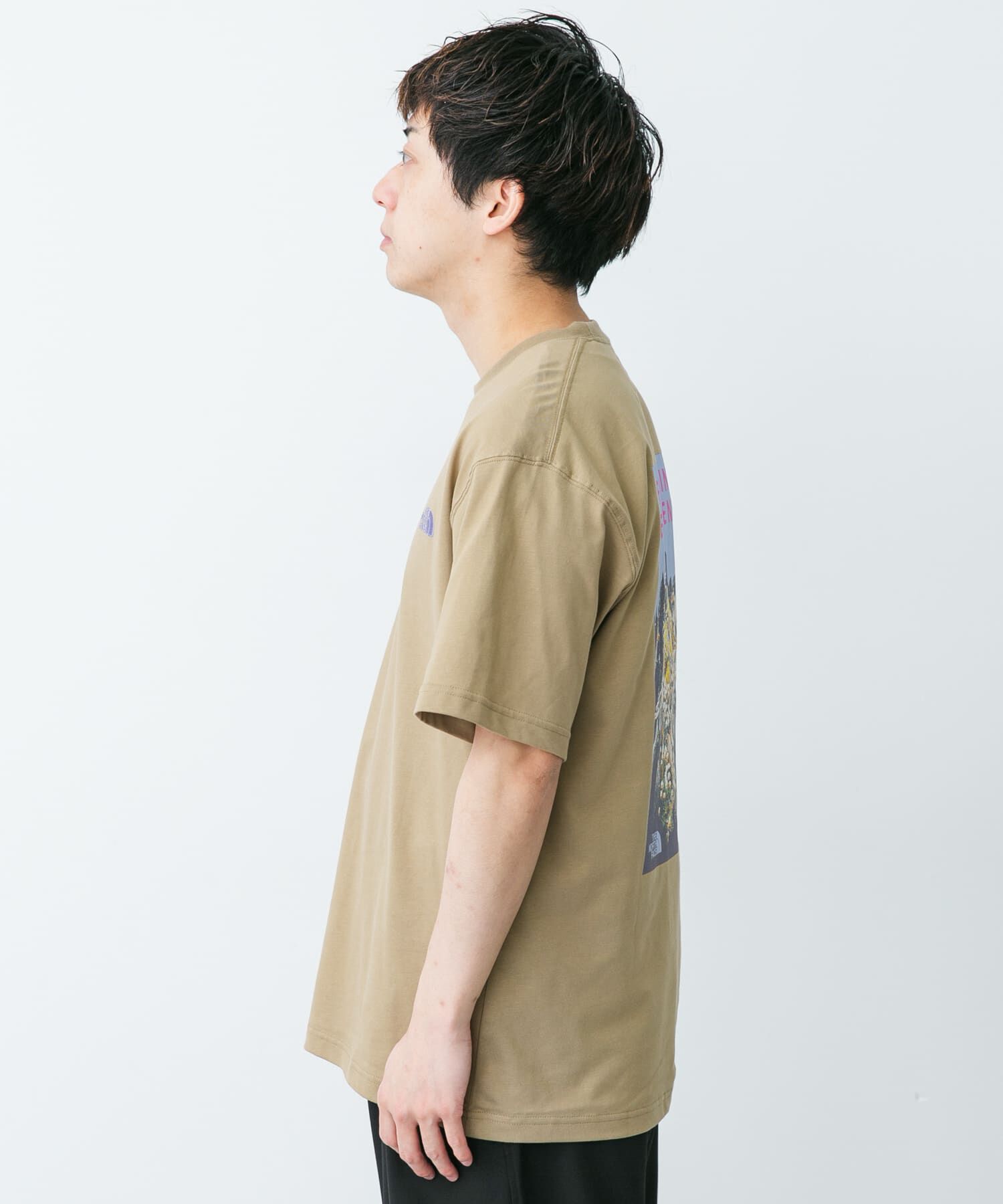 URBAN RESEARCH DOORS「THE NORTH FACE　SHORT-SLEEVE MOUNTAIN FLOWER T-SHIRTS」|Tシャツ・カットソー|