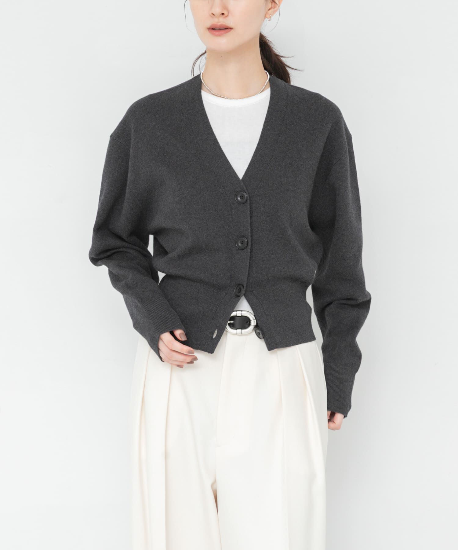 URBAN RESEARCH「コットンカシミヤＶネックショートカーディガン」|カーディガン|チャコールグレー