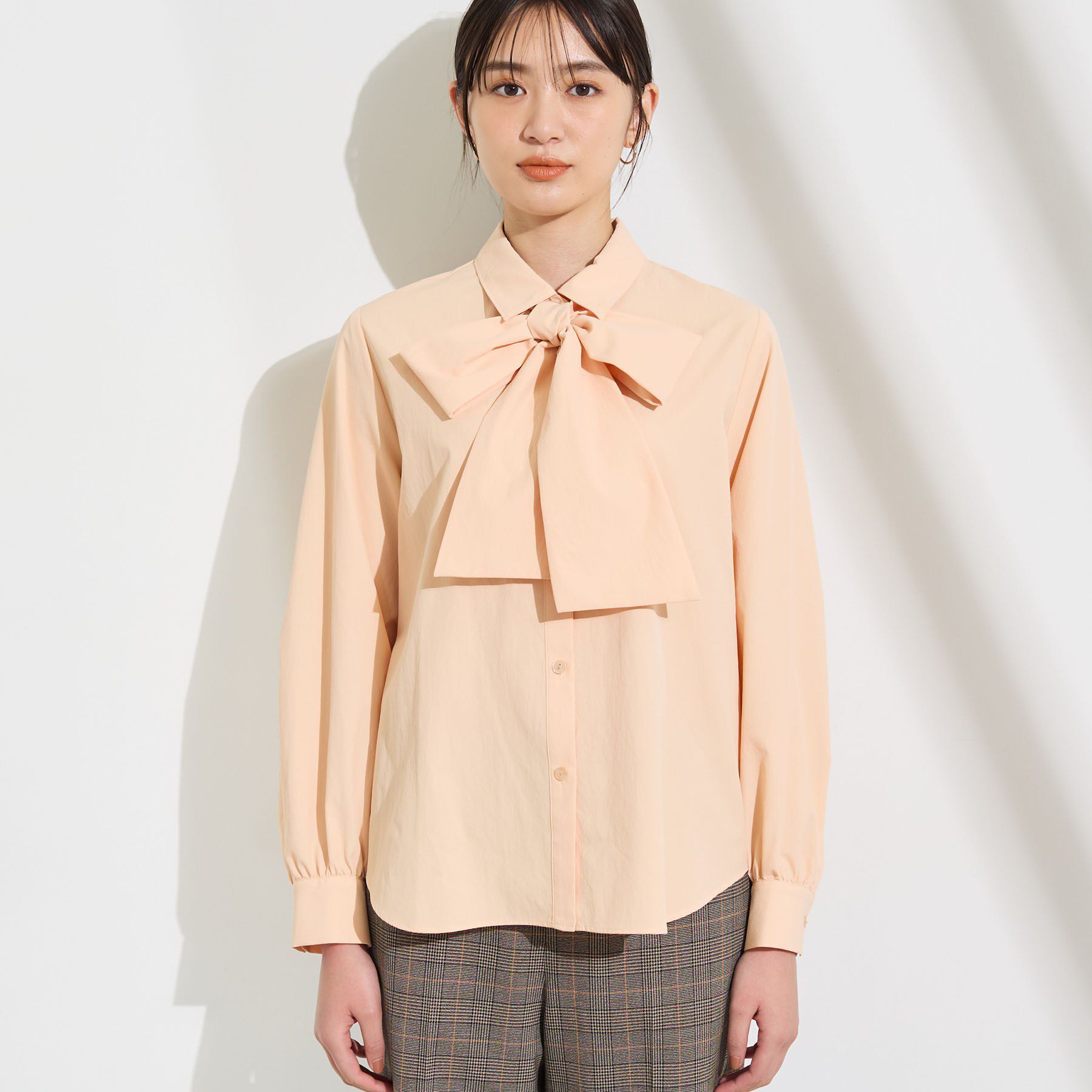 INDIVI「【接触冷感／ストレッチ◎】取外し可ボウタイシャツ」|シャツ・ブラウス|