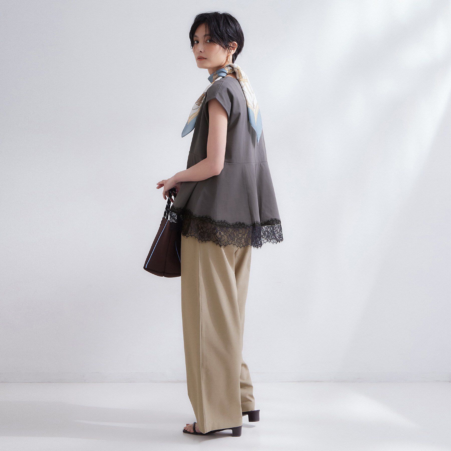 OPAQUE.CLIP「裾レースペプラムカットソー【洗濯機OK】」|Tシャツ・カットソー|