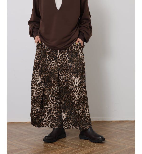 journal standard luxe「《予約》マットサテンレオパ タックパンツ」|その他|