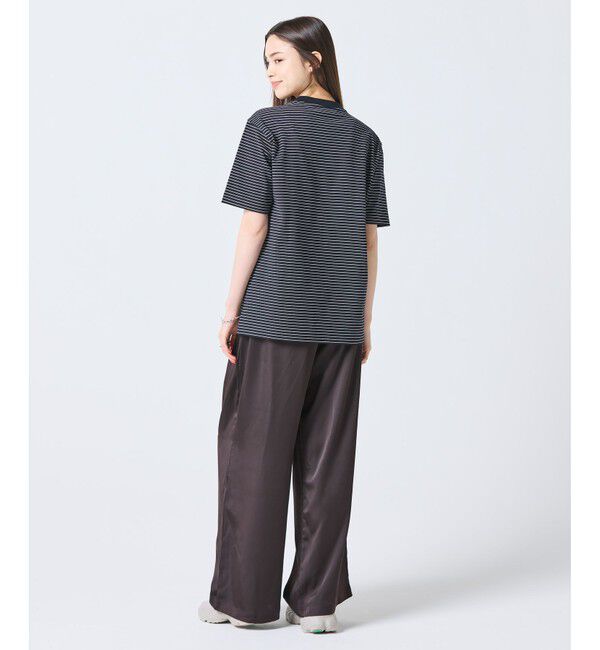 LACOSTE「オーバーサイズイージーサテンドレープフレアパンツ / ワイドタックパンツ」|サルエル|
