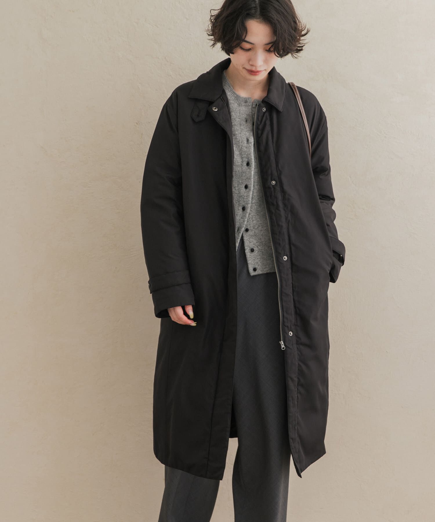 URBAN RESEARCH DOORS「ステッチレスライトダウンロングコート」|ノーカラーコート|