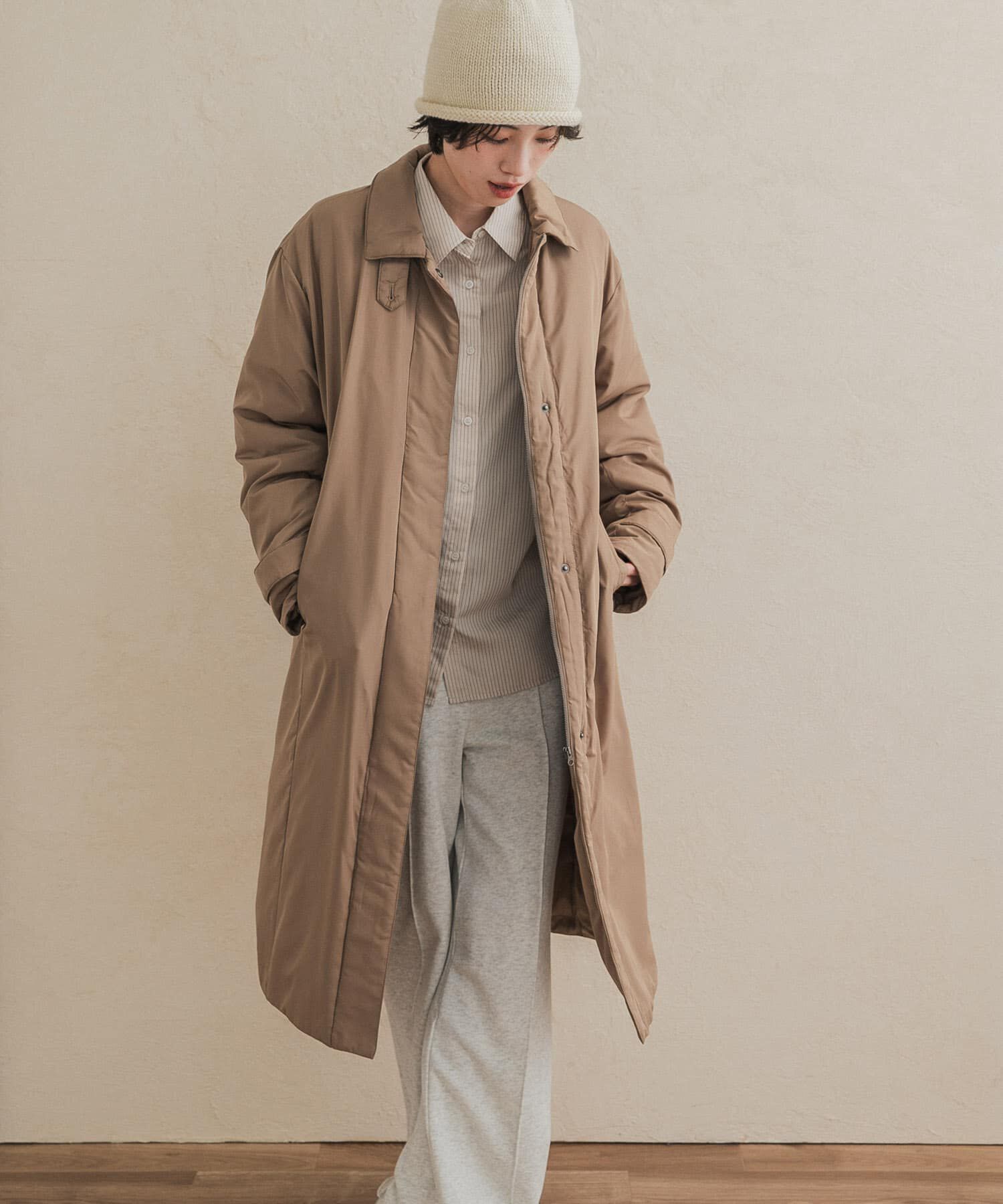 URBAN RESEARCH DOORS「ステッチレスライトダウンロングコート」|ノーカラーコート|