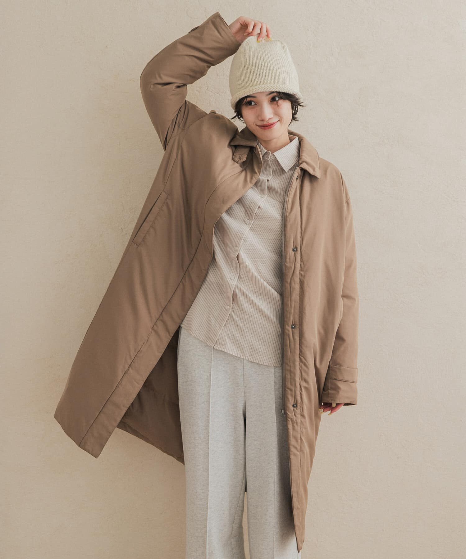 URBAN RESEARCH DOORS「ステッチレスライトダウンロングコート」|ノーカラーコート|