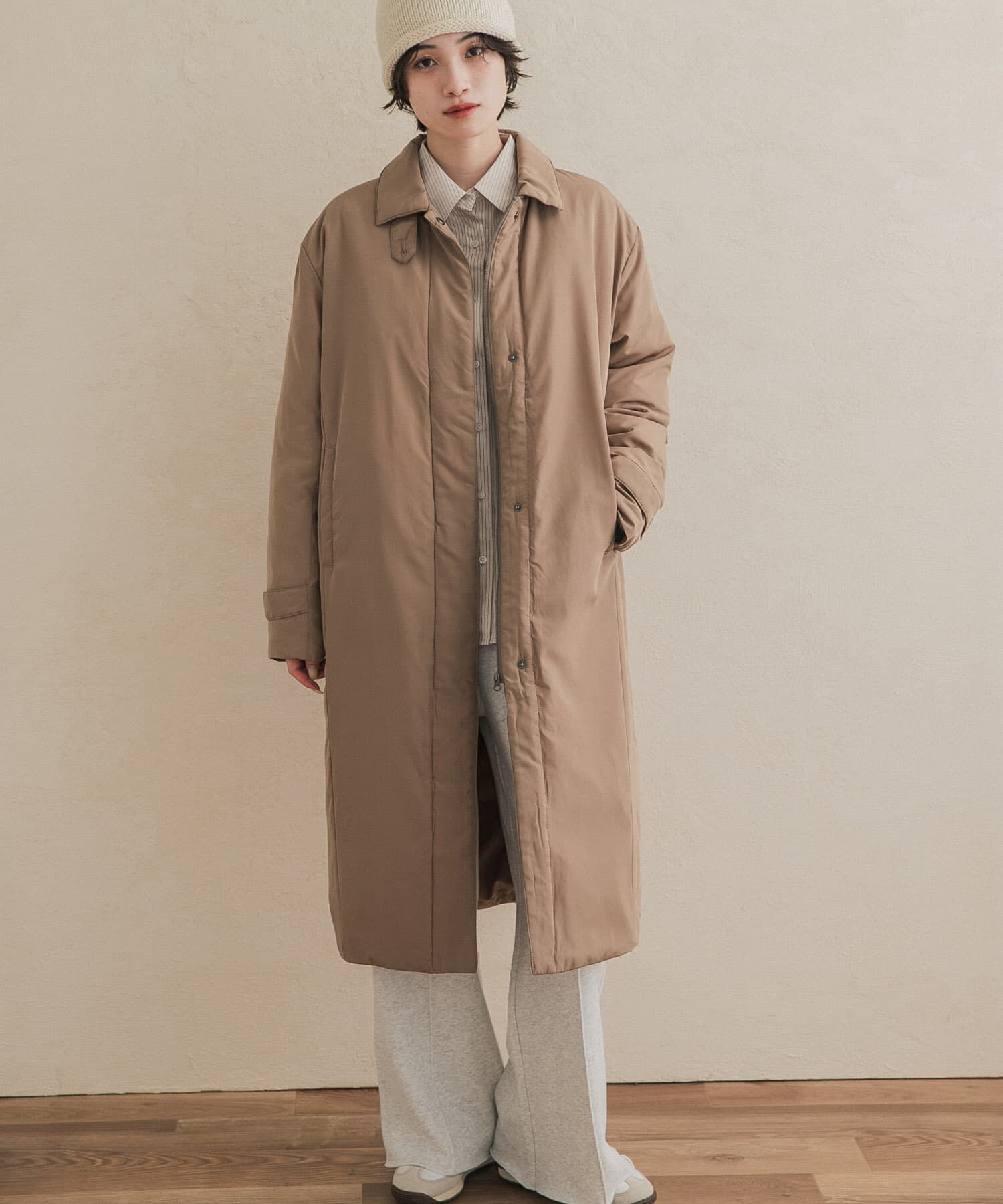 URBAN RESEARCH DOORS「ステッチレスライトダウンロングコート」|ノーカラーコート|